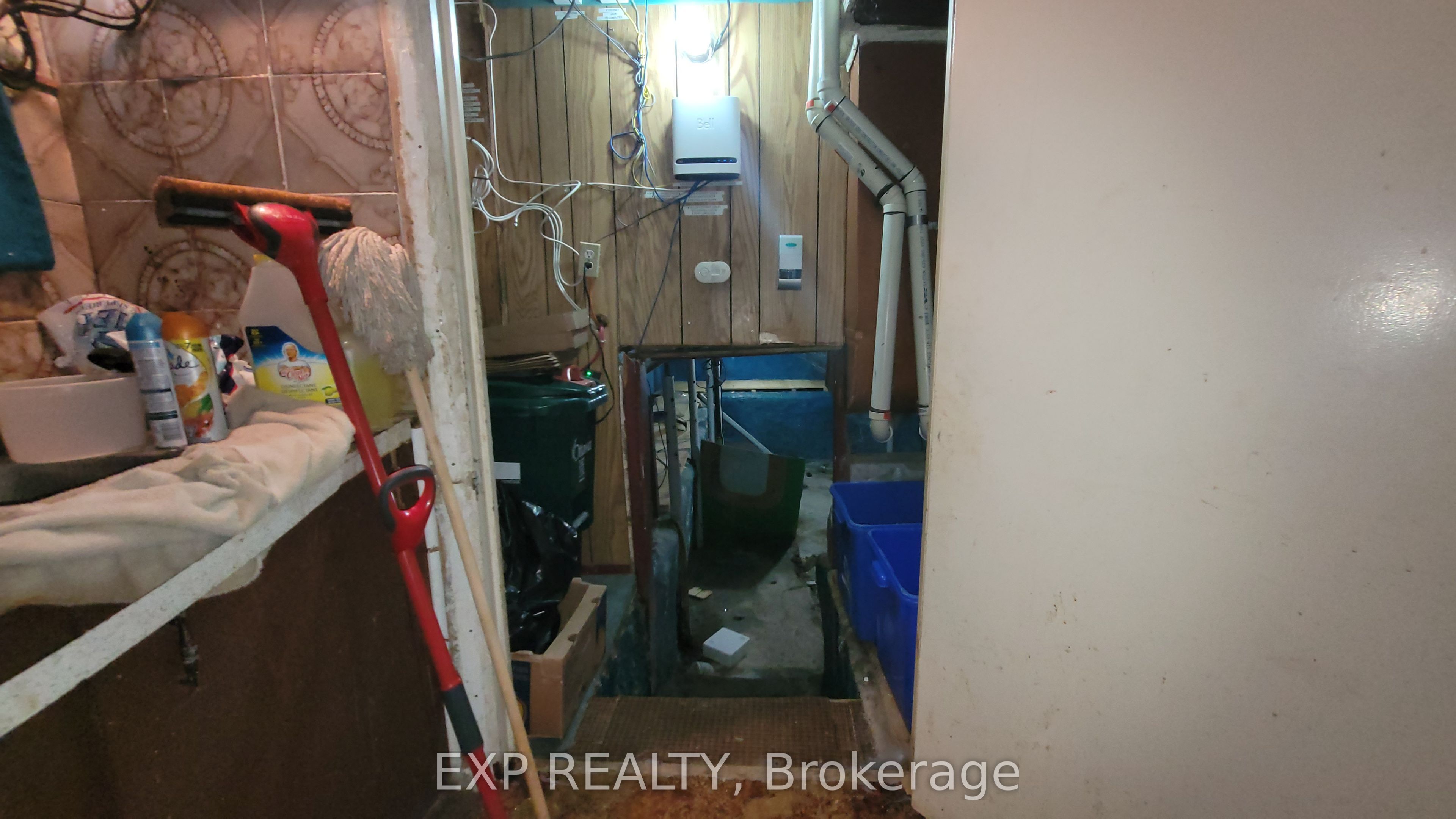 1747 Heron Road Property Photo 30