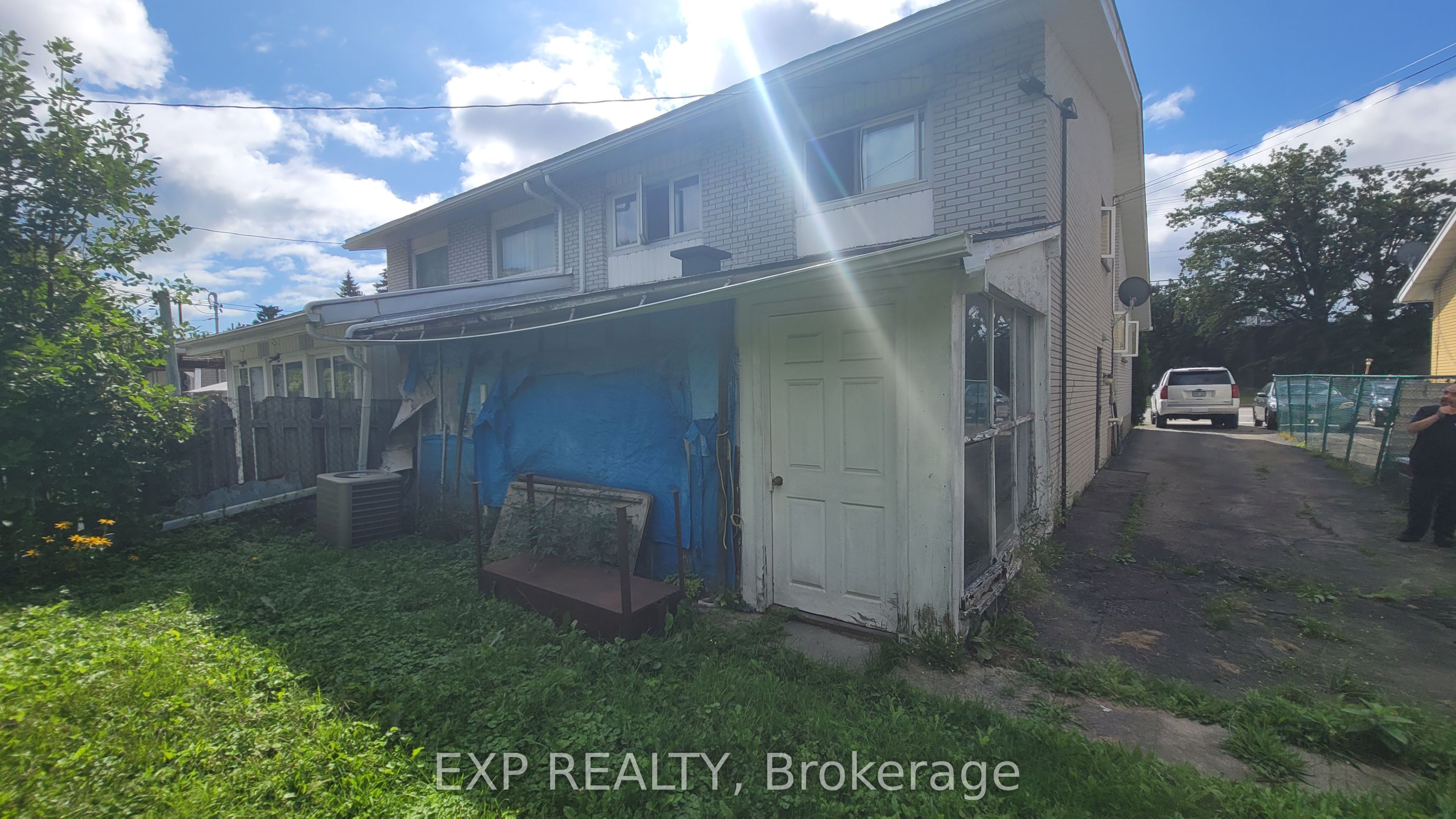 1747 Heron Road Property Photo 35