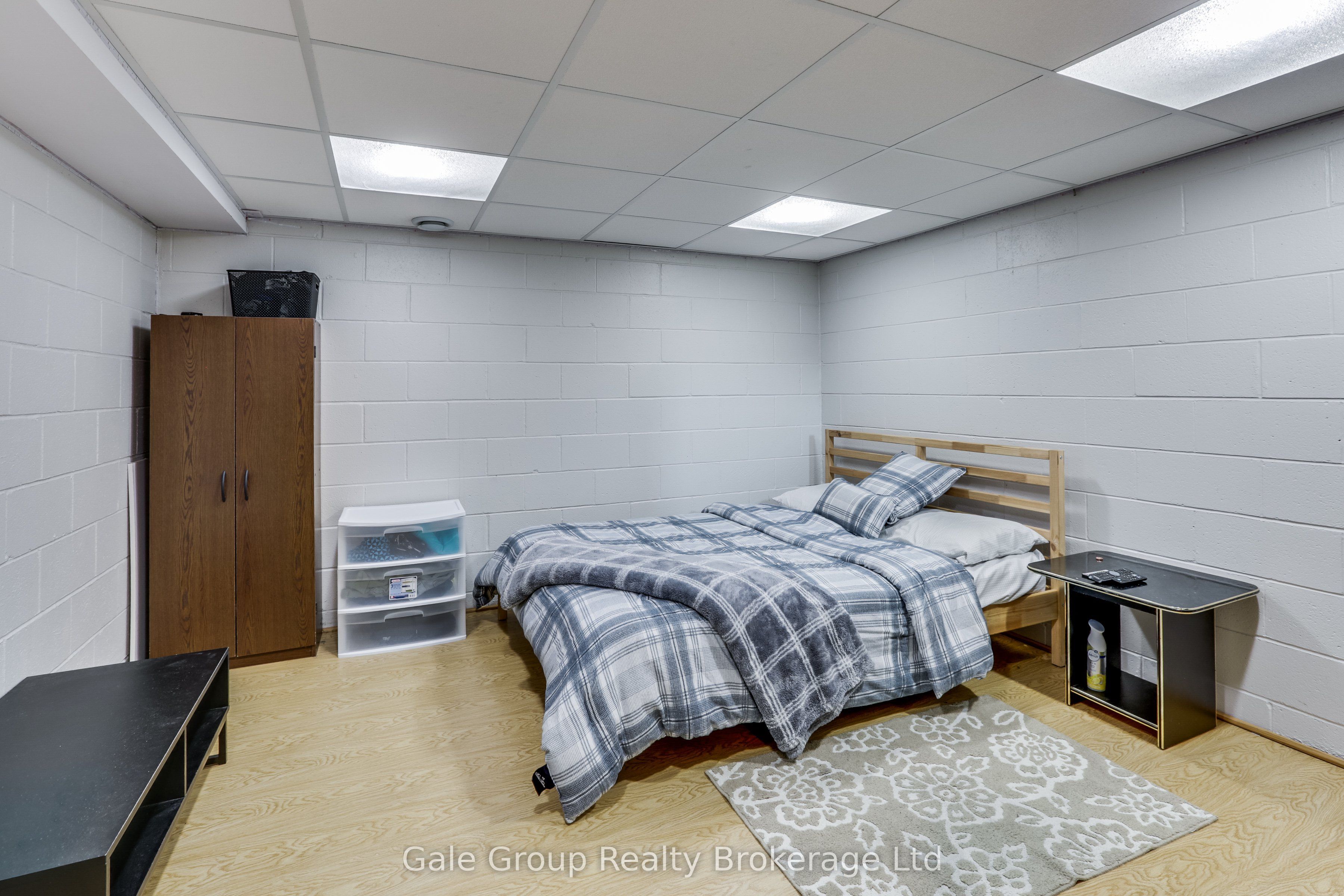 105 Springbank Avenue E 9 Property Photo 26