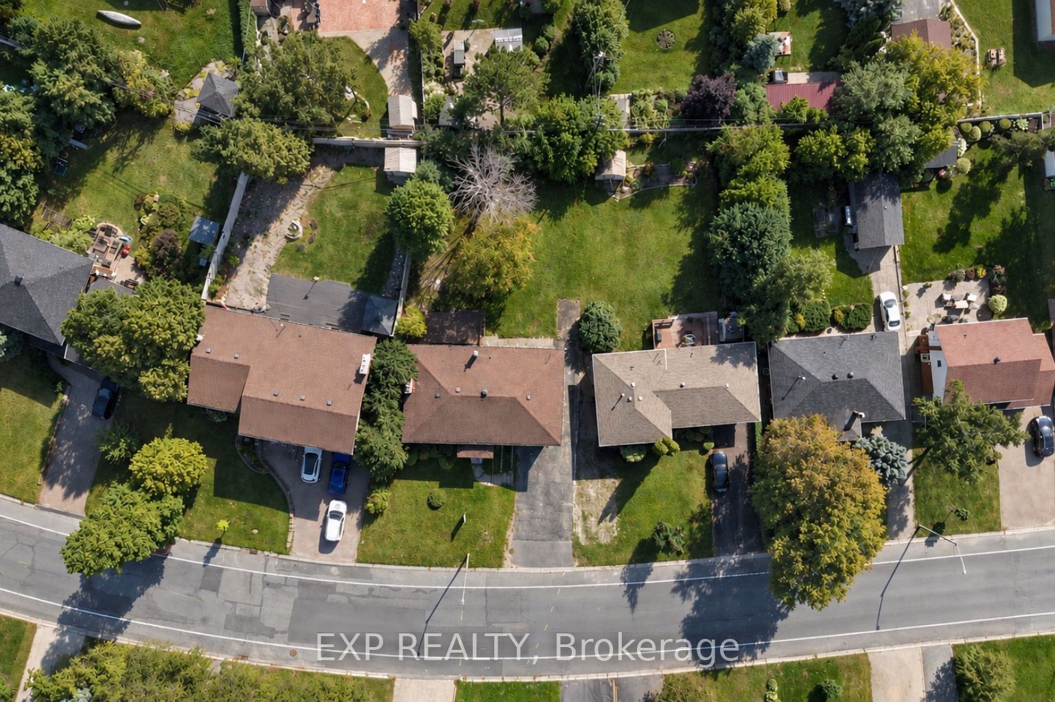 1240 Montrose Avenue Property Photo 3