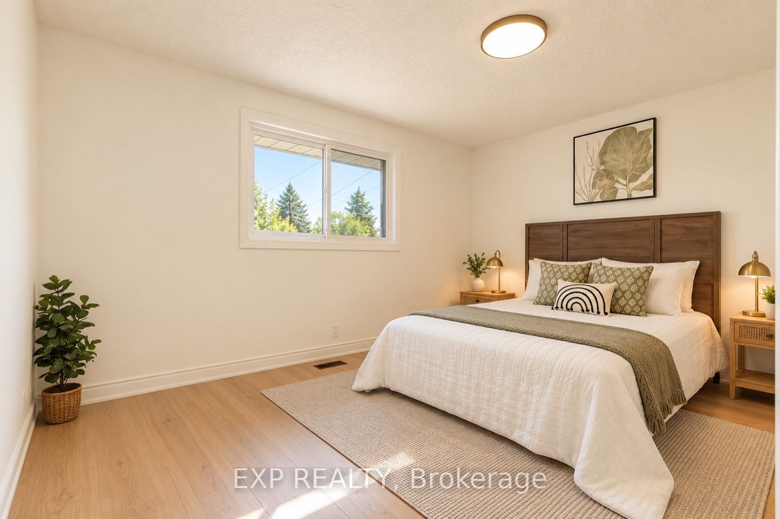 1240 Montrose Avenue Property Photo 13