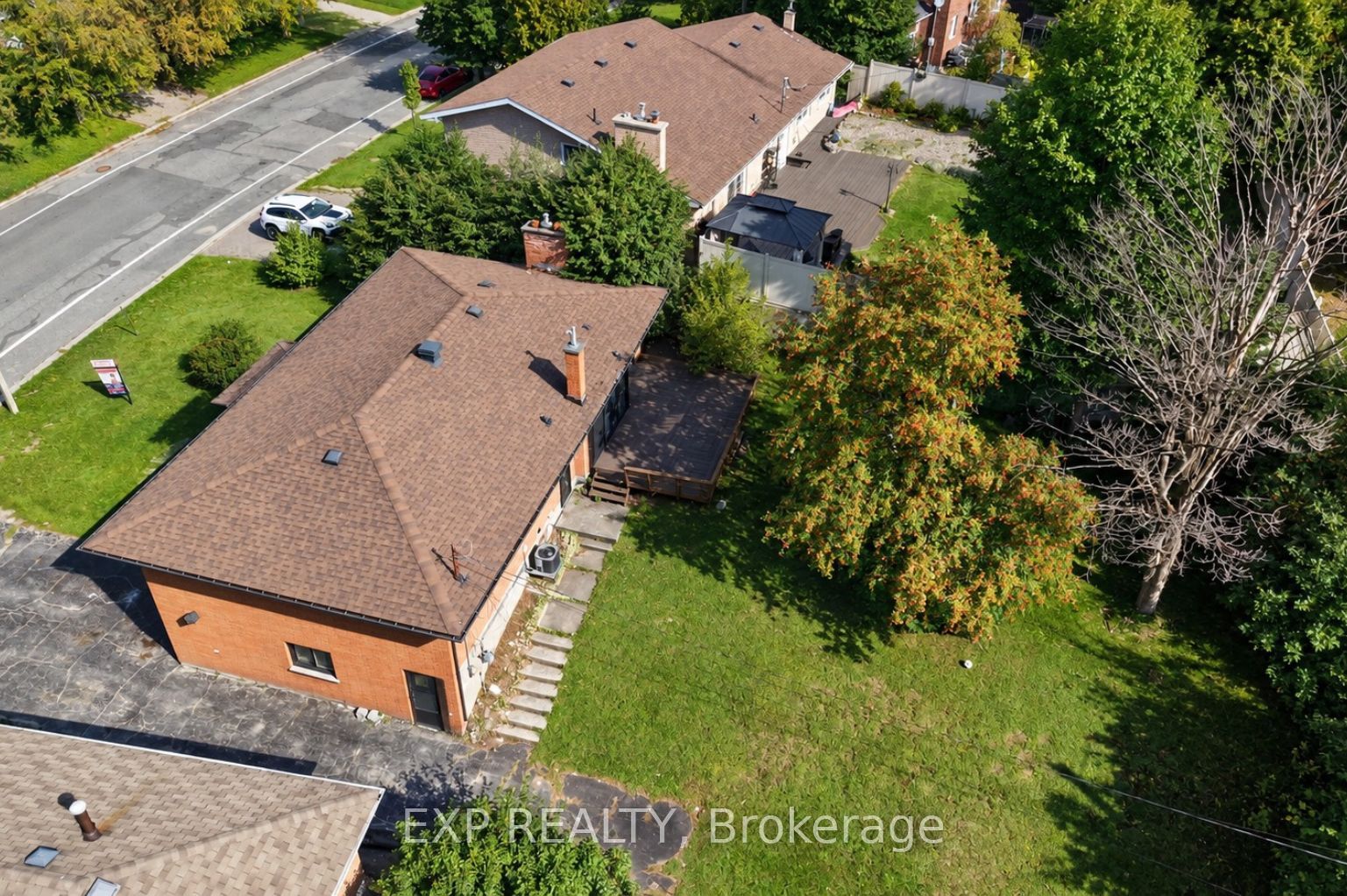 1240 Montrose Avenue Property Photo 27