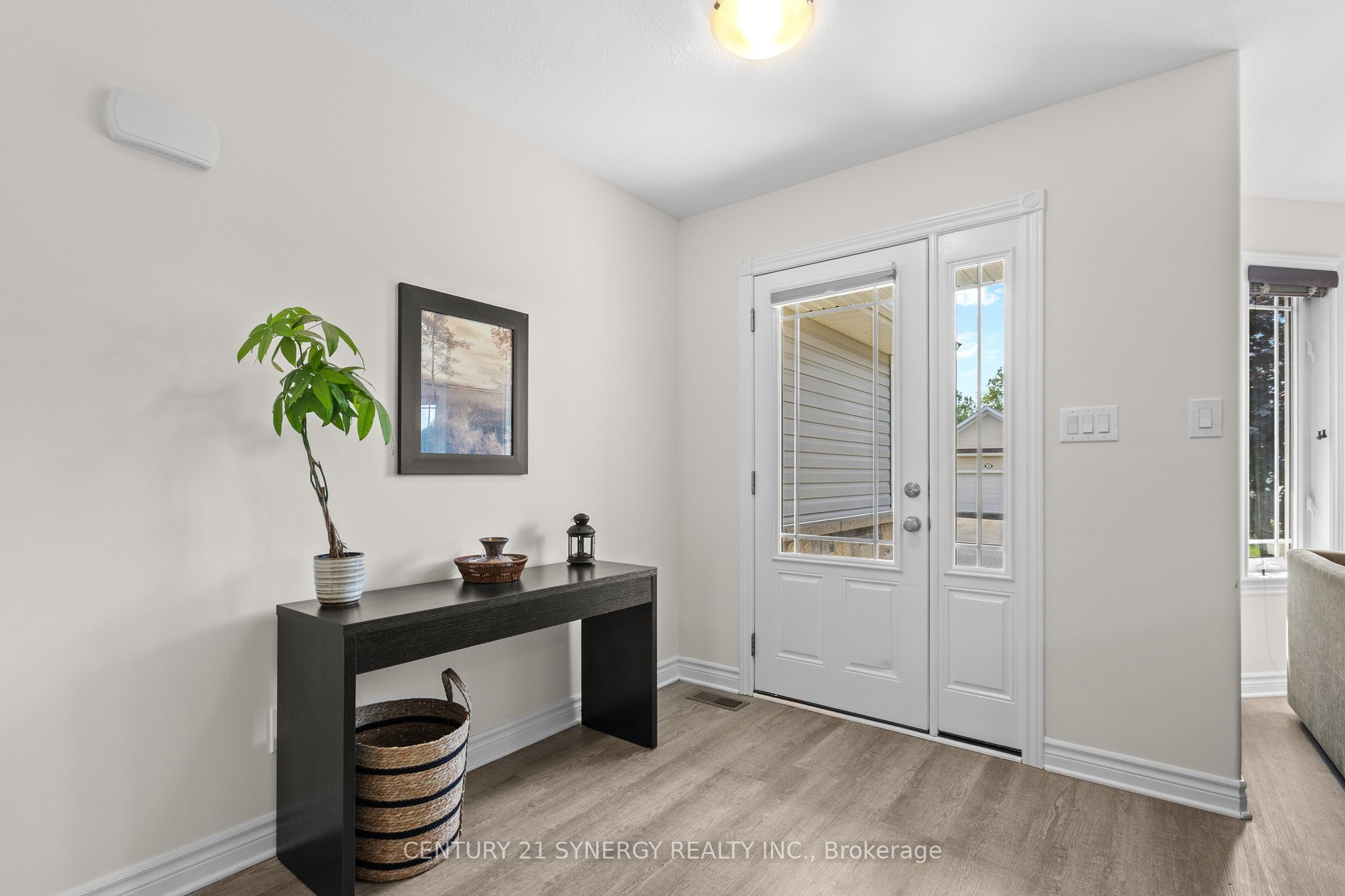7 Westerra Way Property Photo 4