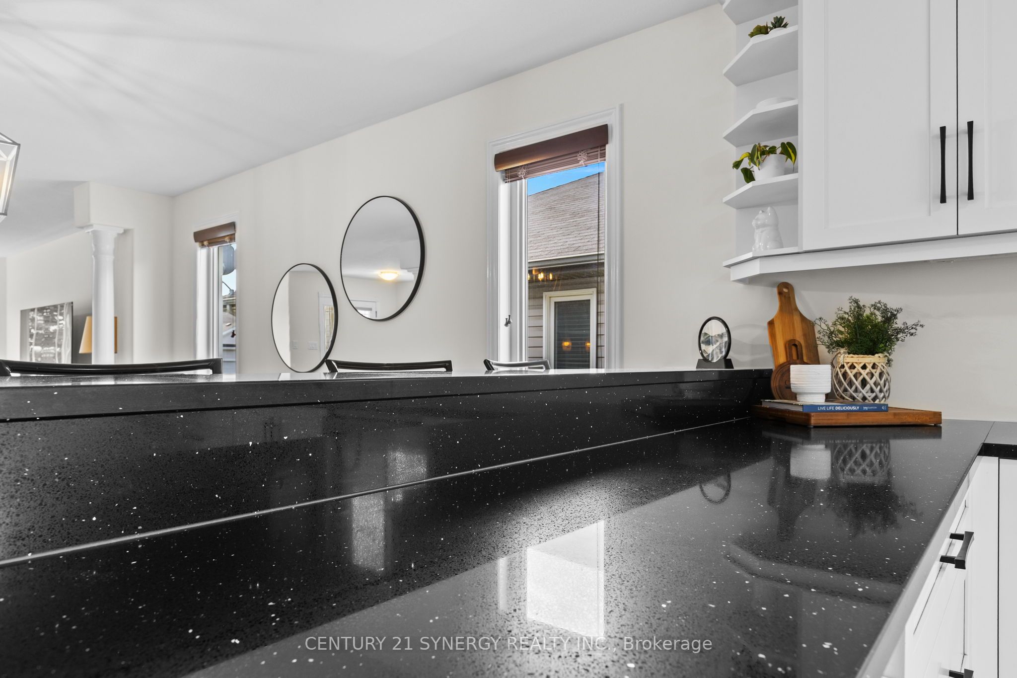 7 Westerra Way Property Photo 15