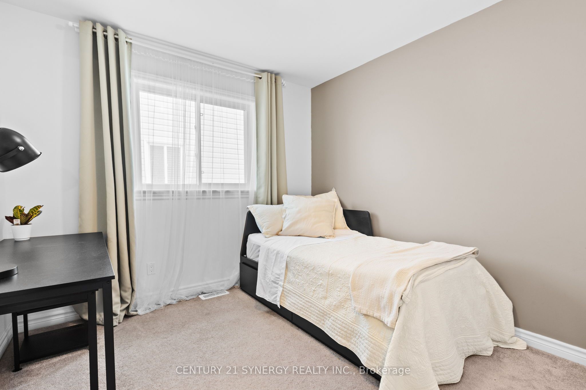 7 Westerra Way Property Photo 19
