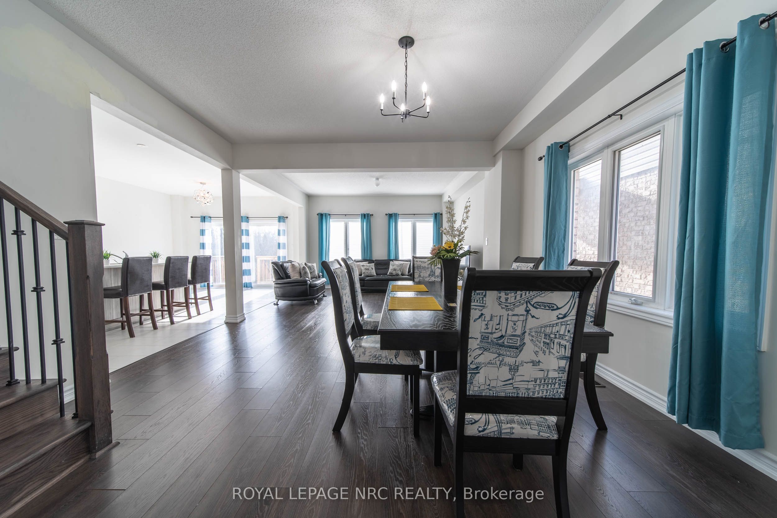 97 Tumblewood Place Property Photo 10