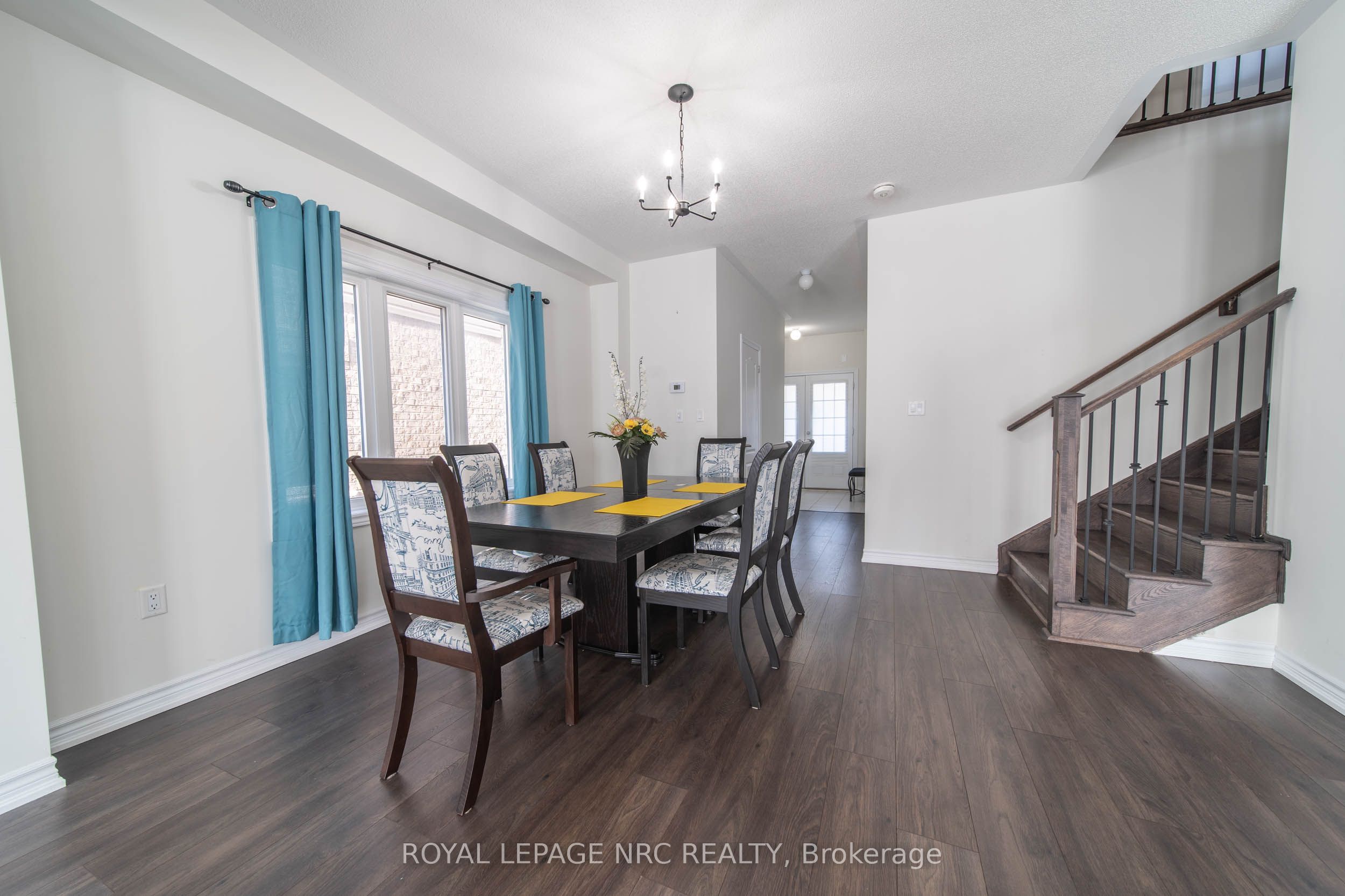 97 Tumblewood Place Property Photo 11