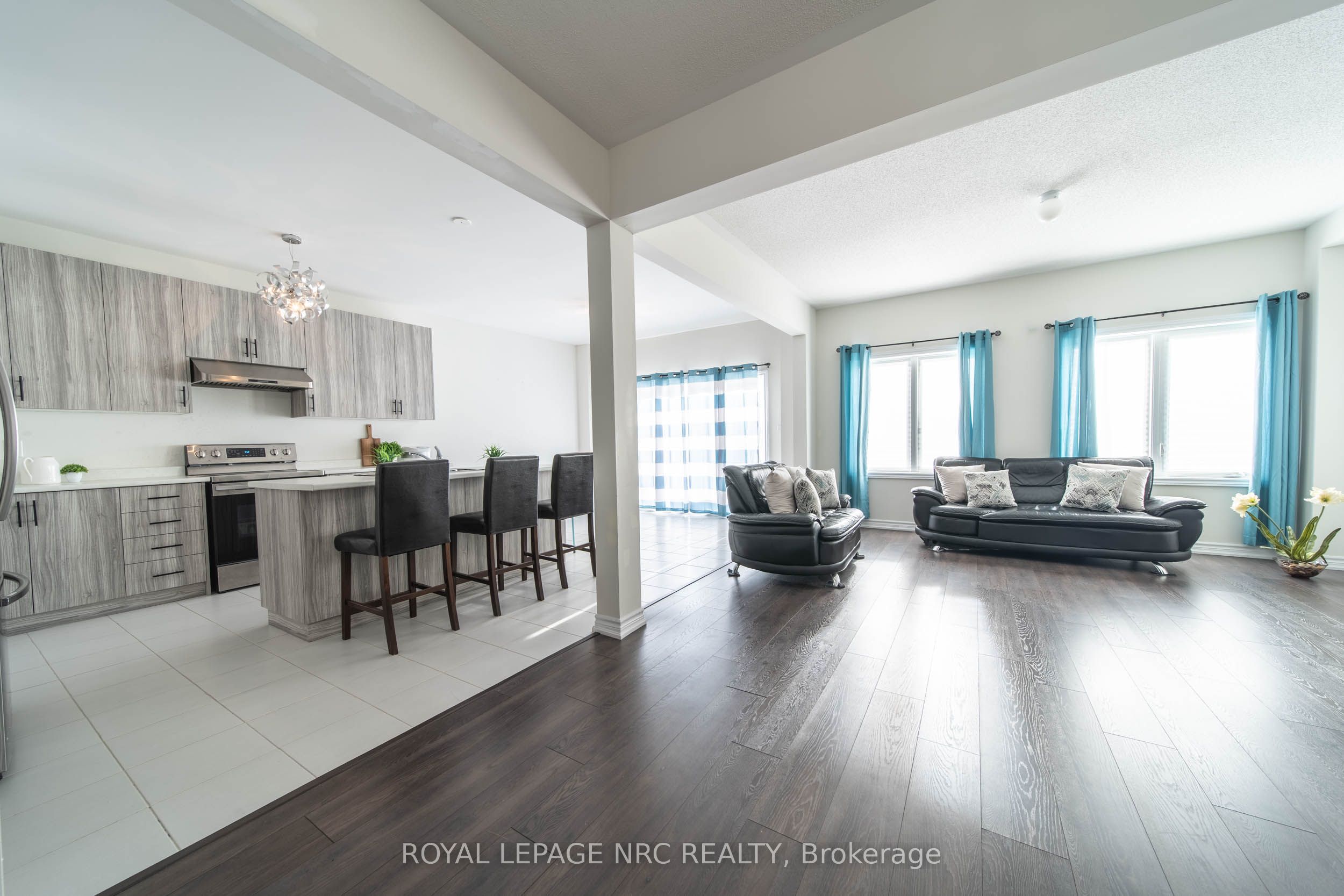 97 Tumblewood Place Property Photo 12