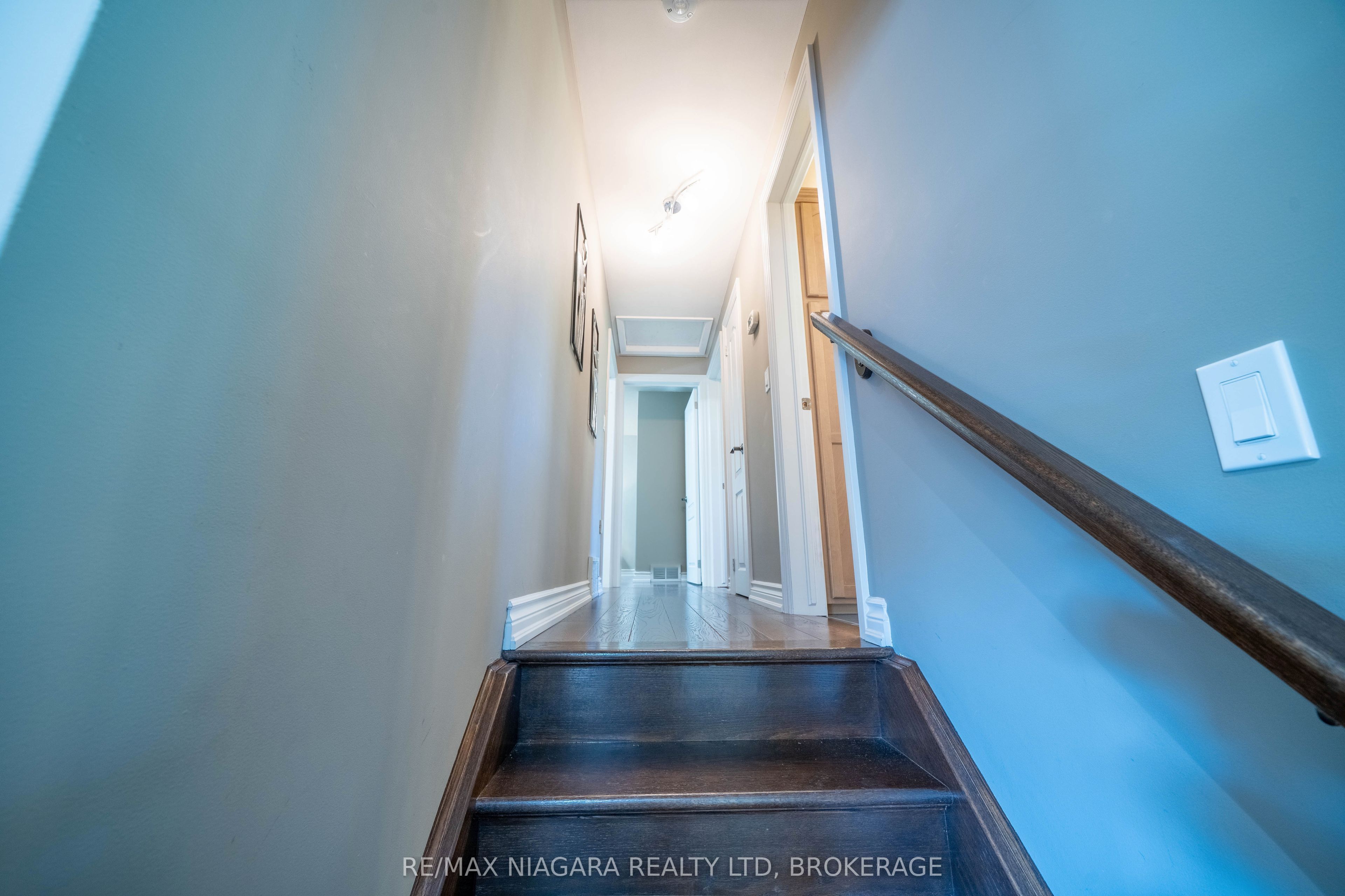 8 Fernwood Terrace Property Photo 15