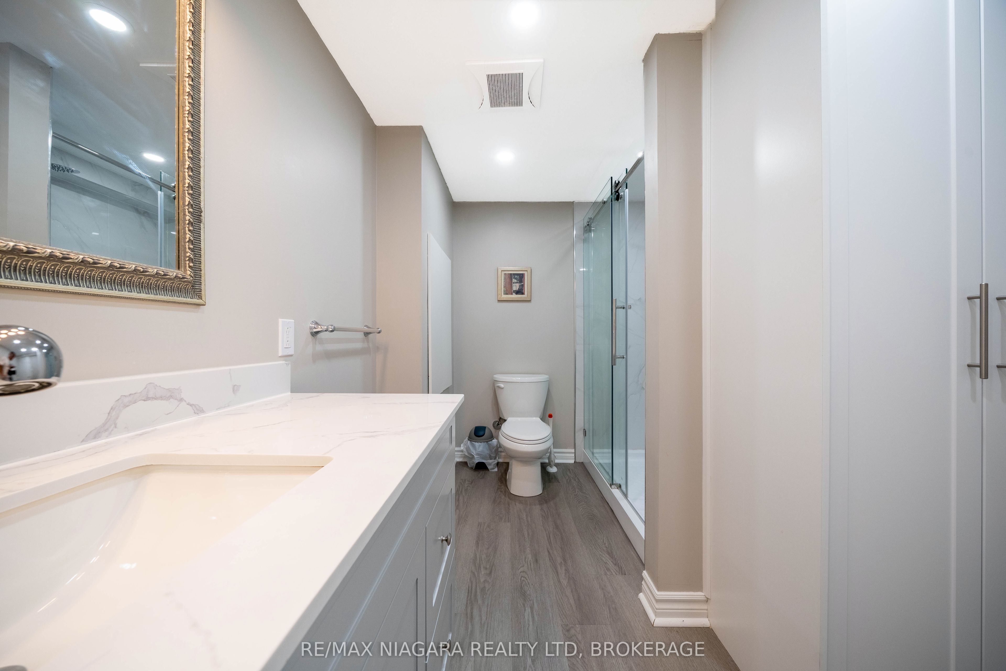 8 Fernwood Terrace Property Photo 36