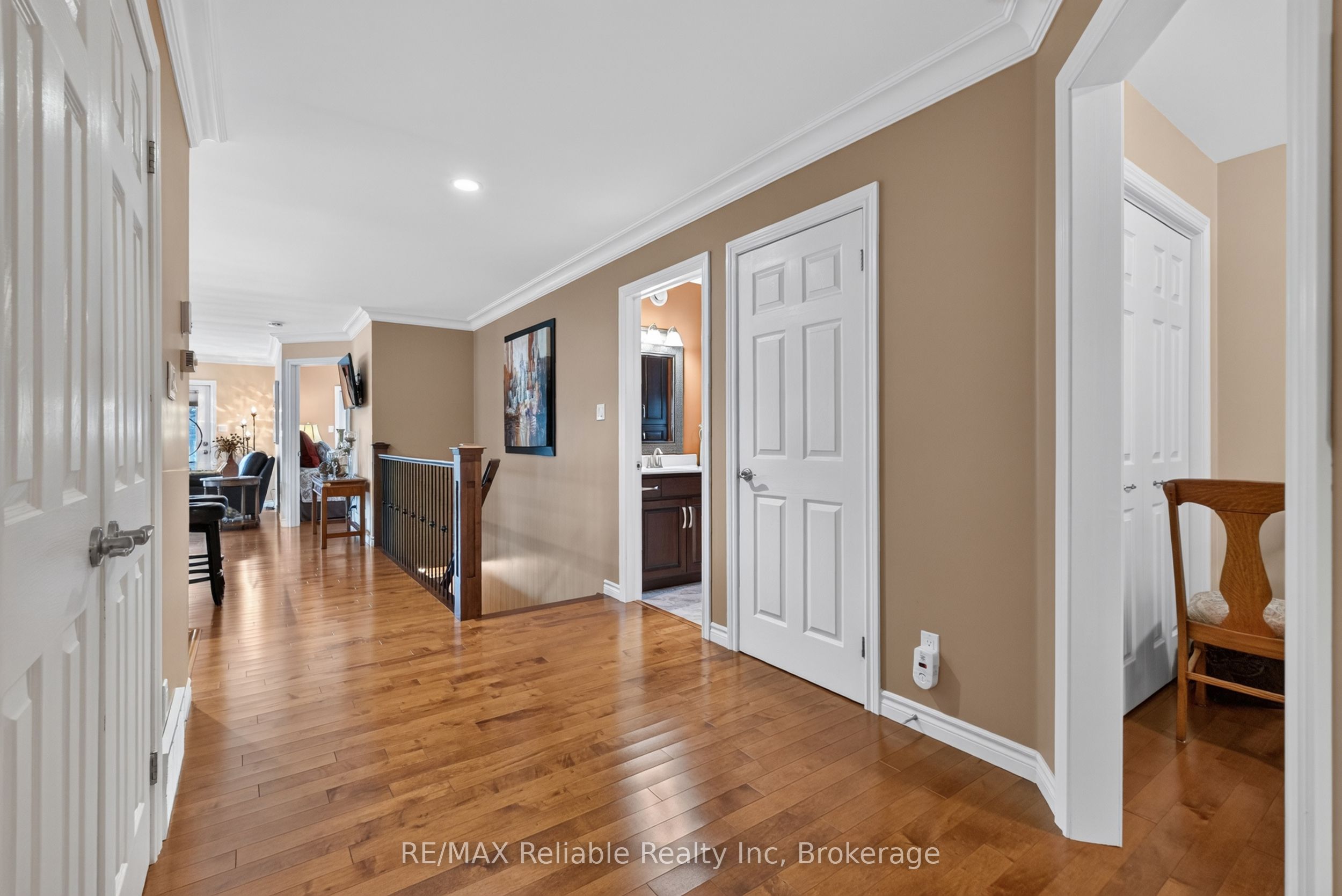 217 Bethune Crescent Property Photo 4
