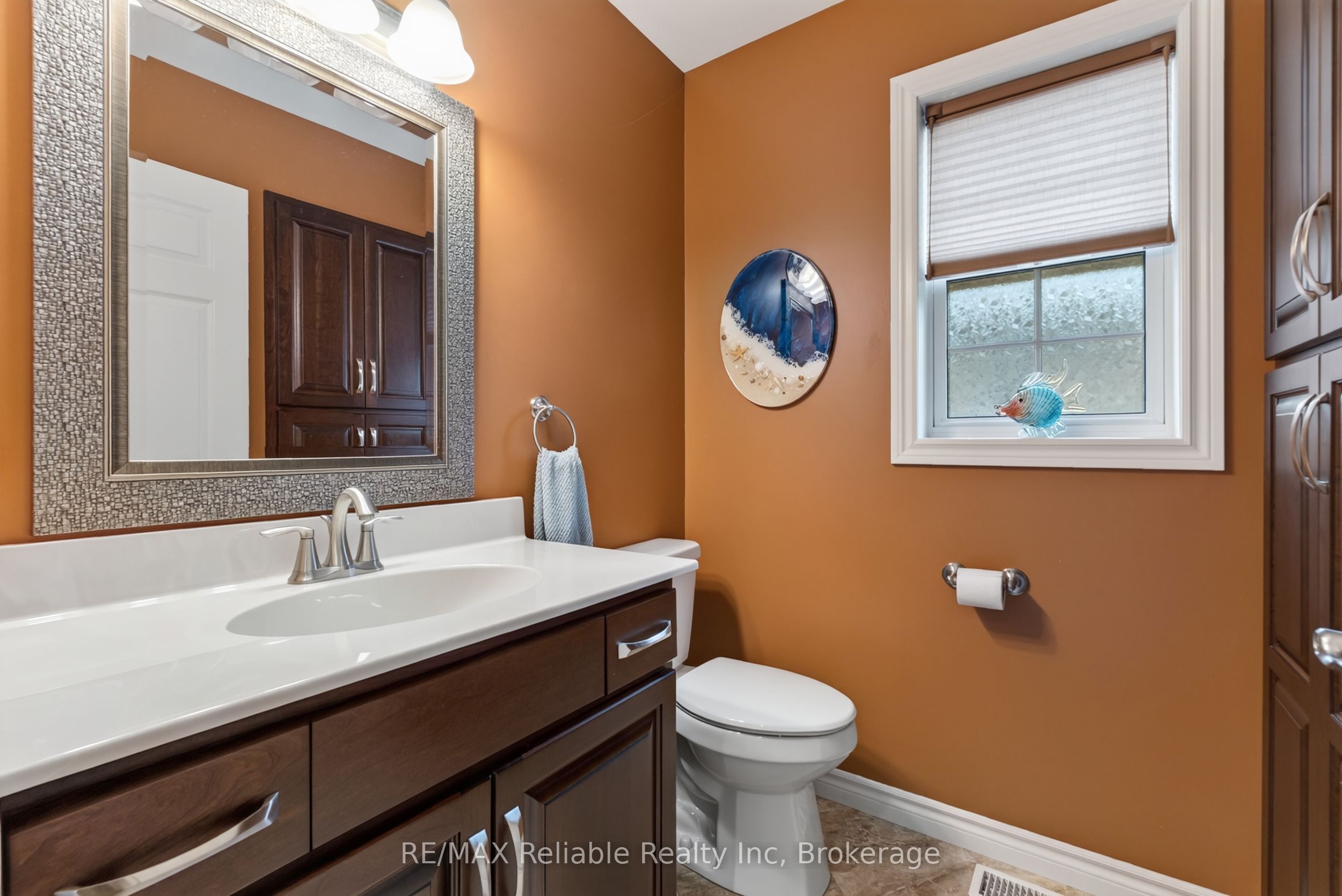 217 Bethune Crescent Property Photo 7