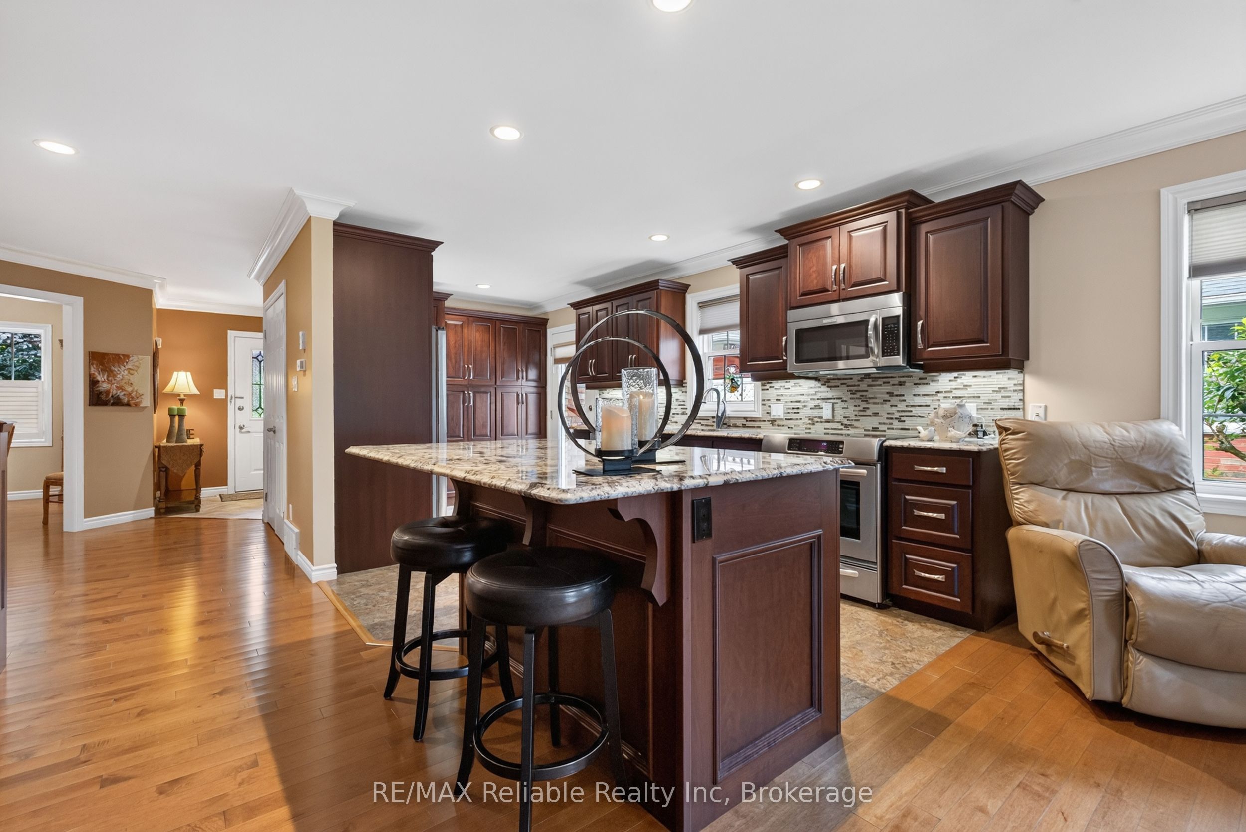 217 Bethune Crescent Property Photo 10