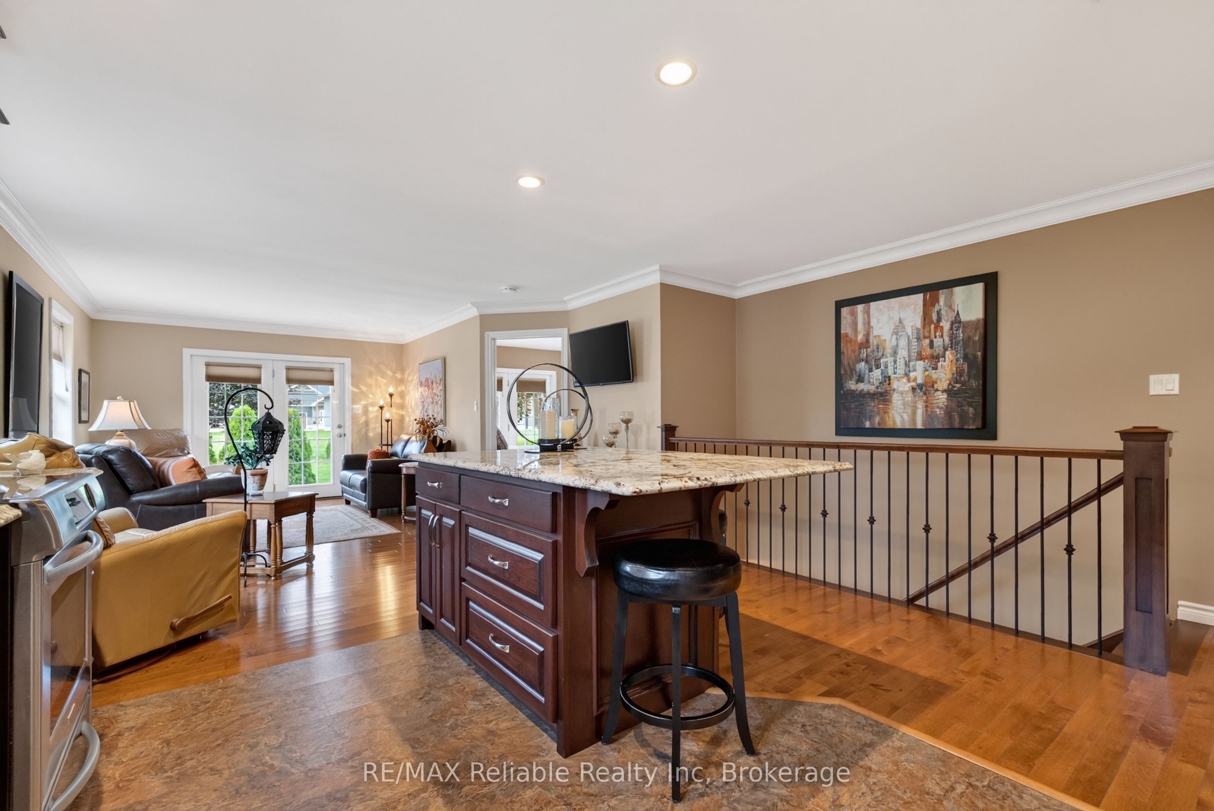 217 Bethune Crescent Property Photo 13