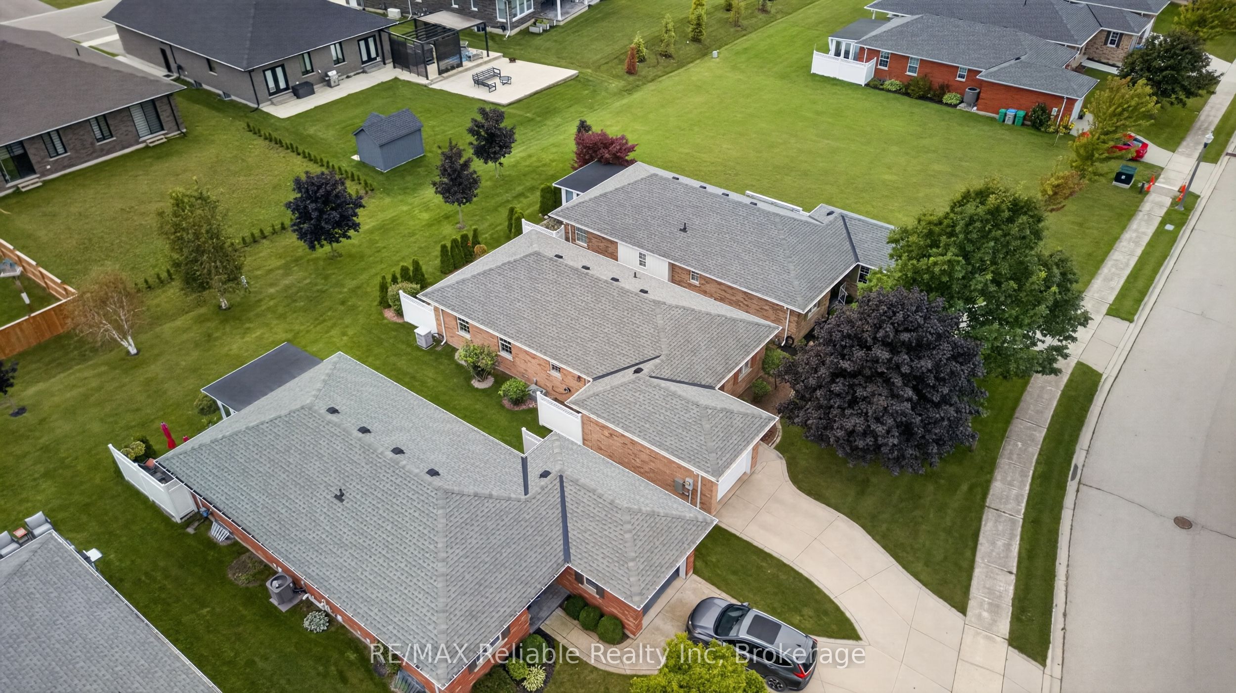 217 Bethune Crescent Property Photo 27