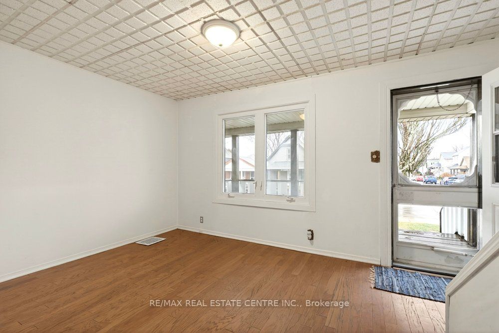 23 Frederick Avenue Property Photo 7
