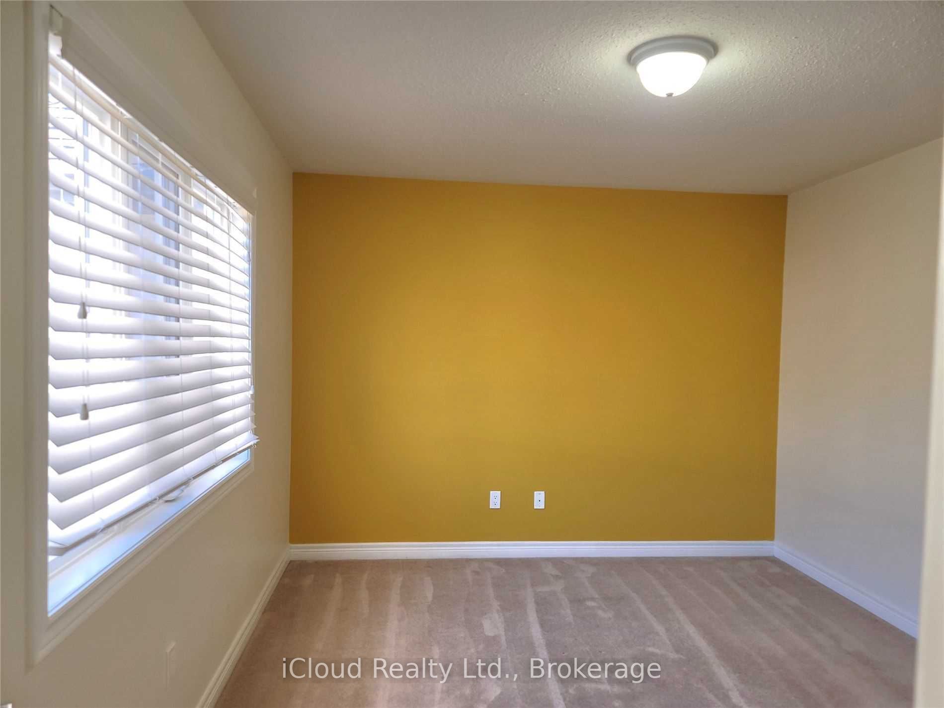 782 Cook Crescent Property Photo 12