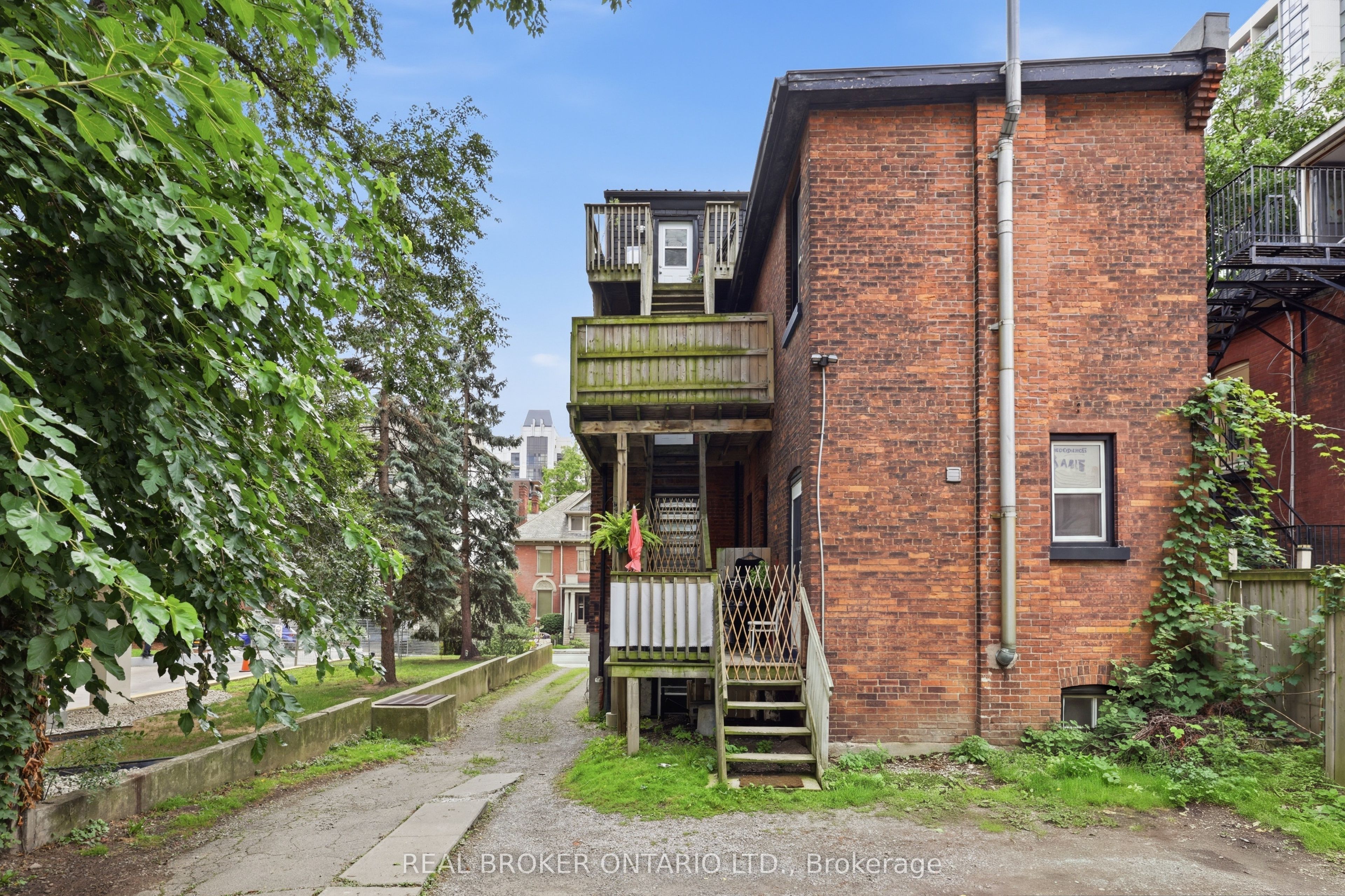 98 Duke Street Property Photo 5