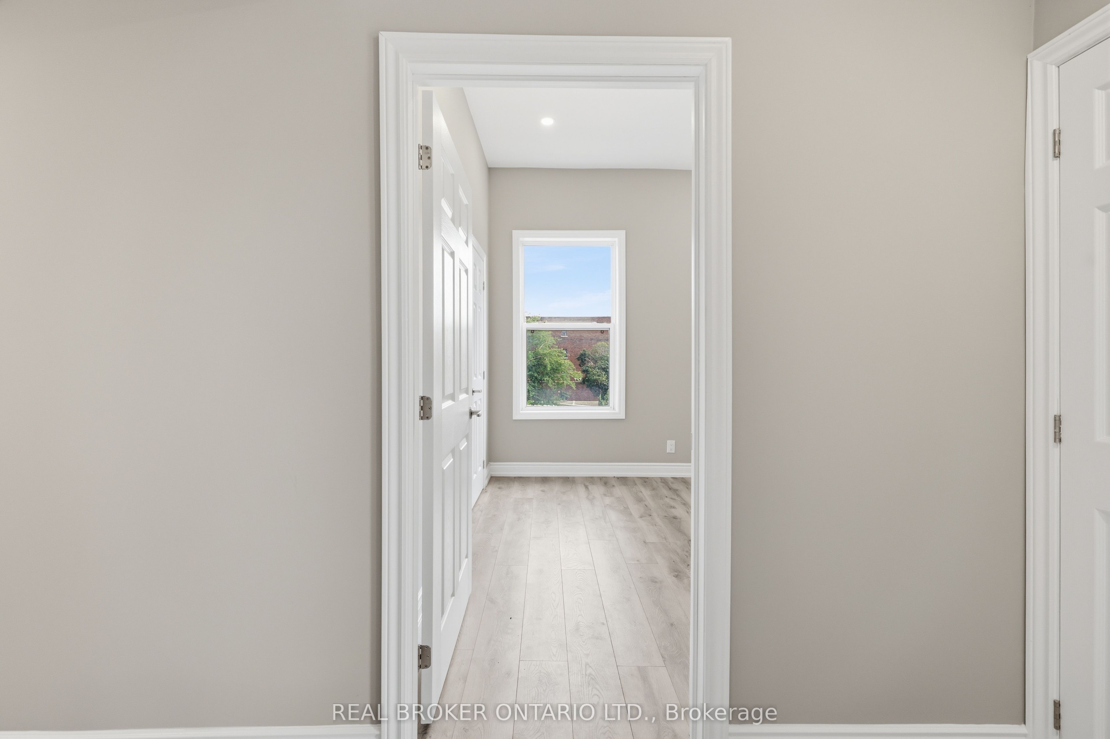 98 Duke Street Property Photo 27