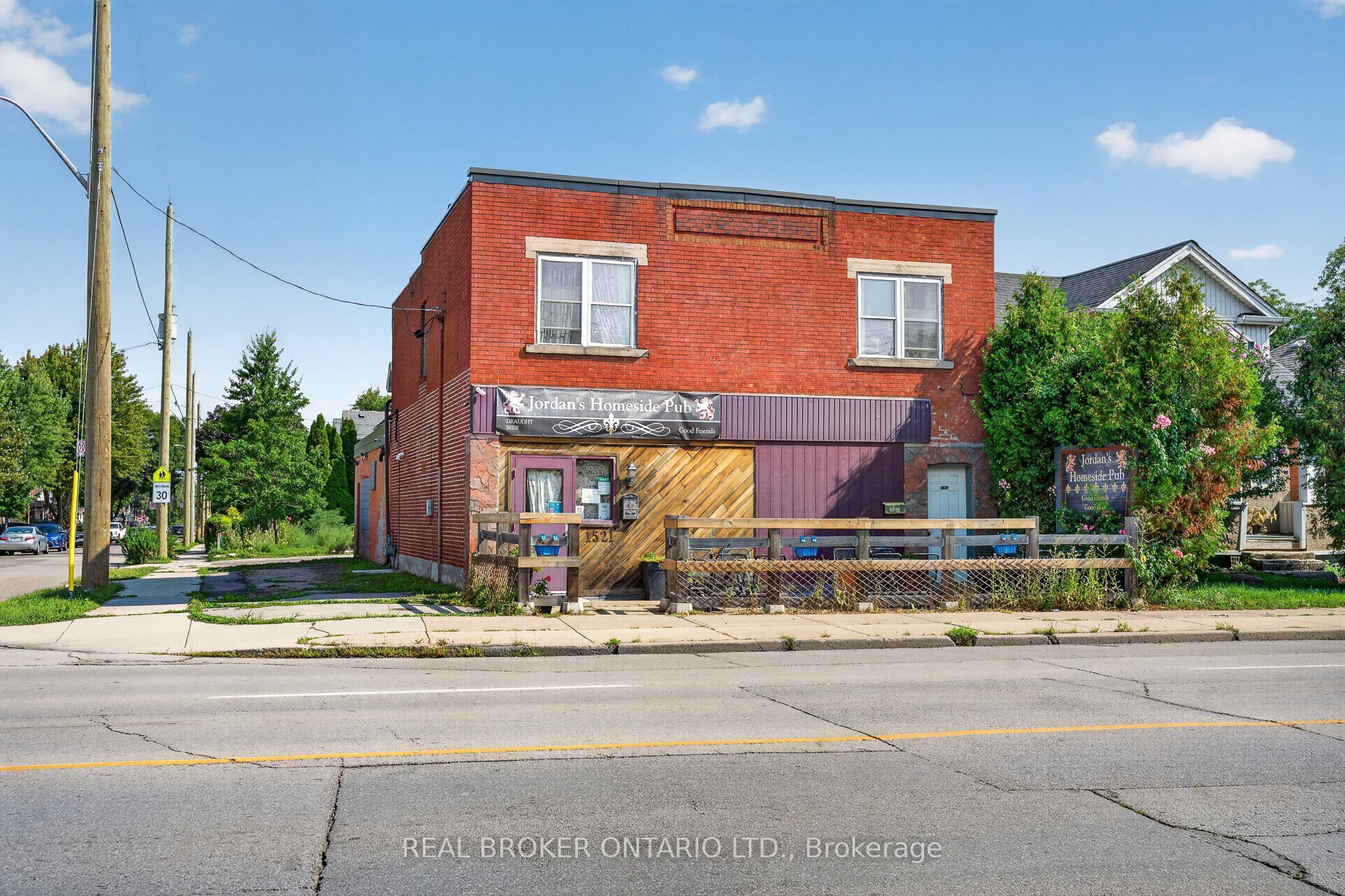 1523 Main Street E Property Photo 1