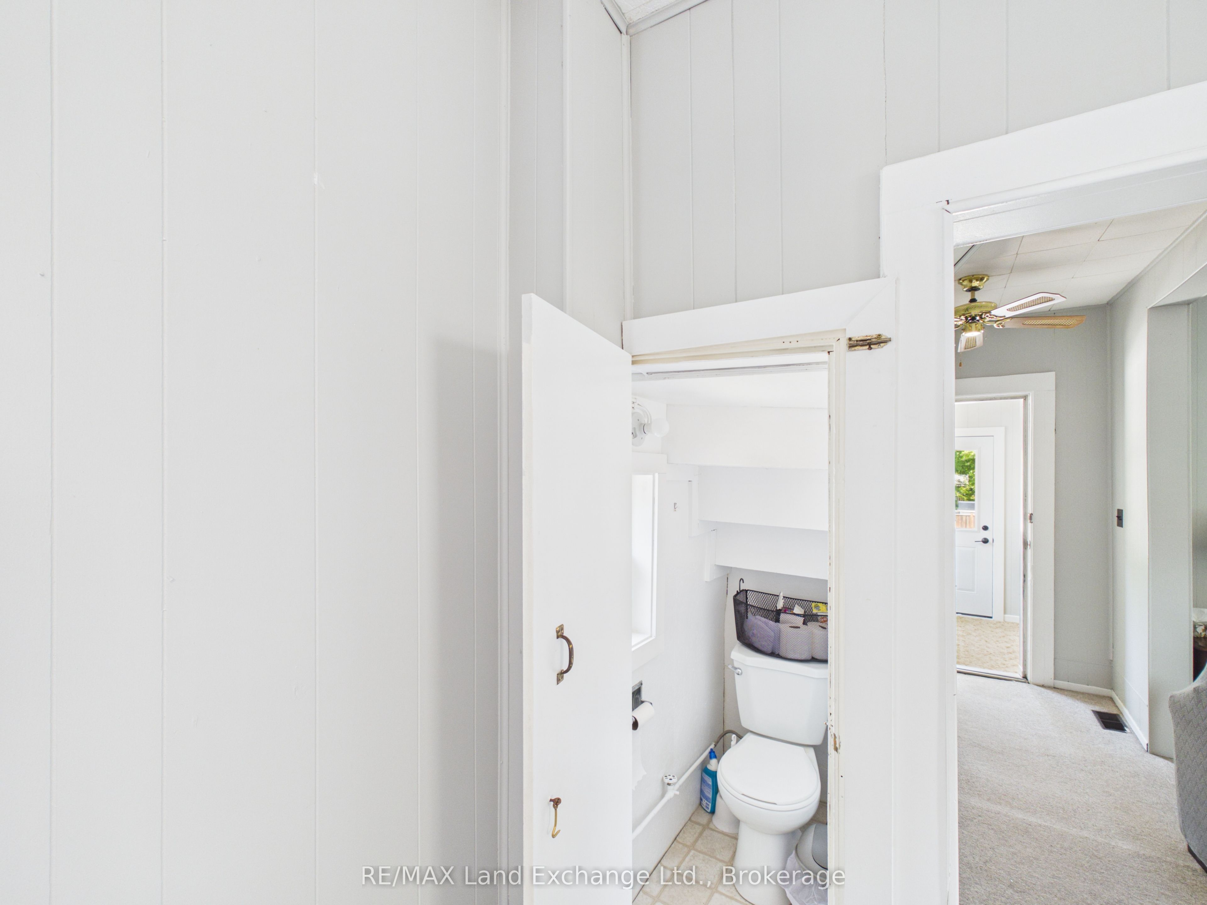 410 Russell Street Property Photo 13