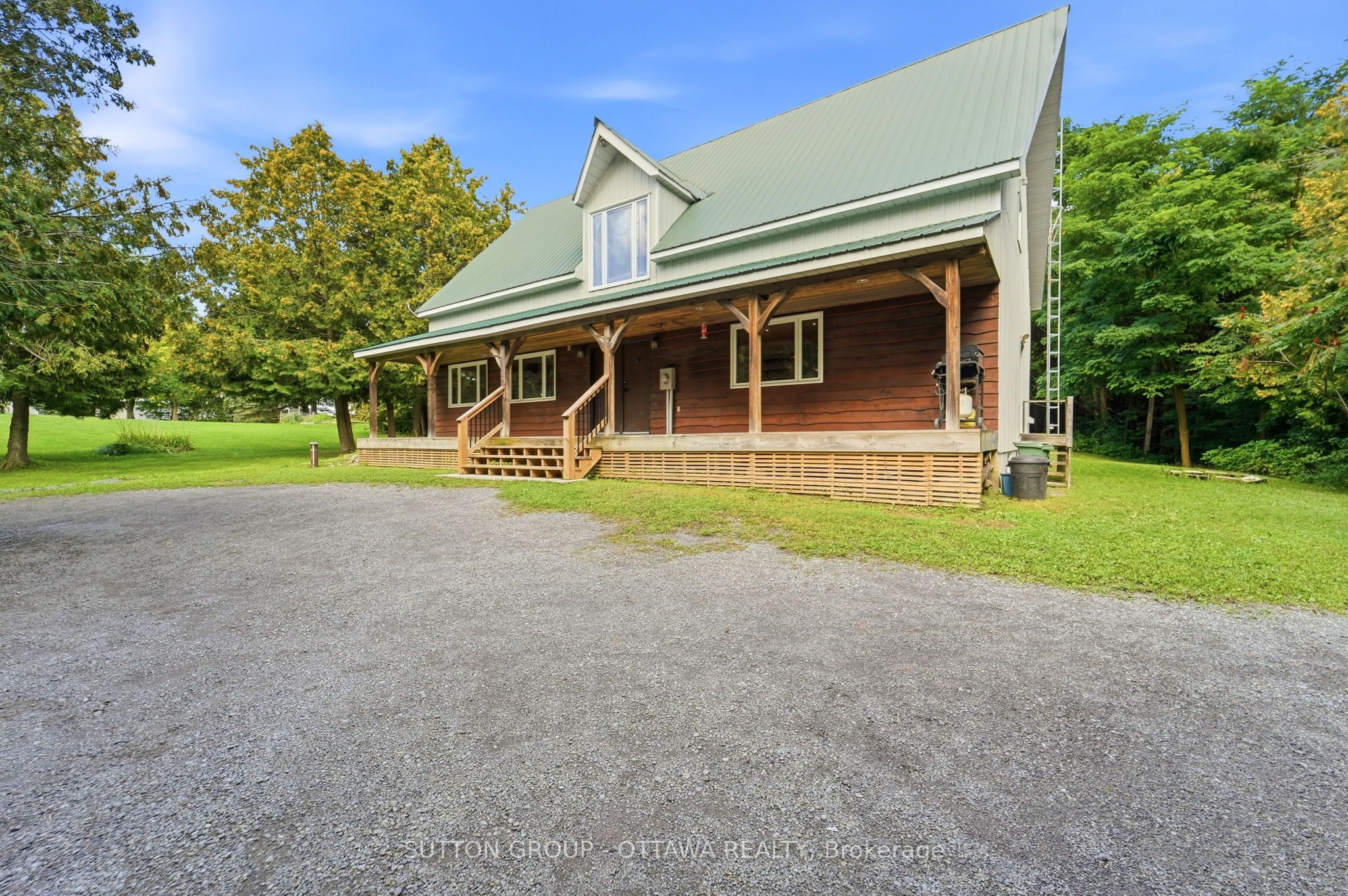 1715 Carsonby Road E Property Photo 2