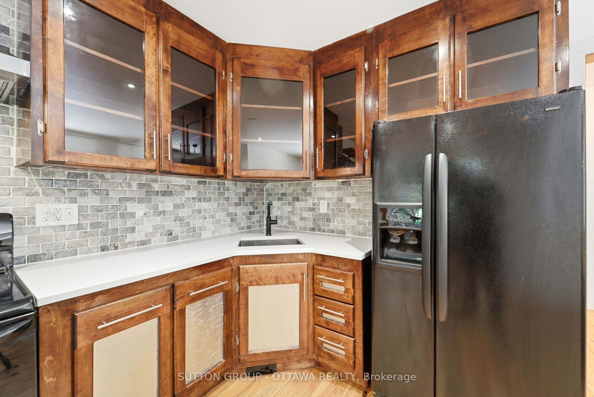 1715 Carsonby Road E Property Photo 15
