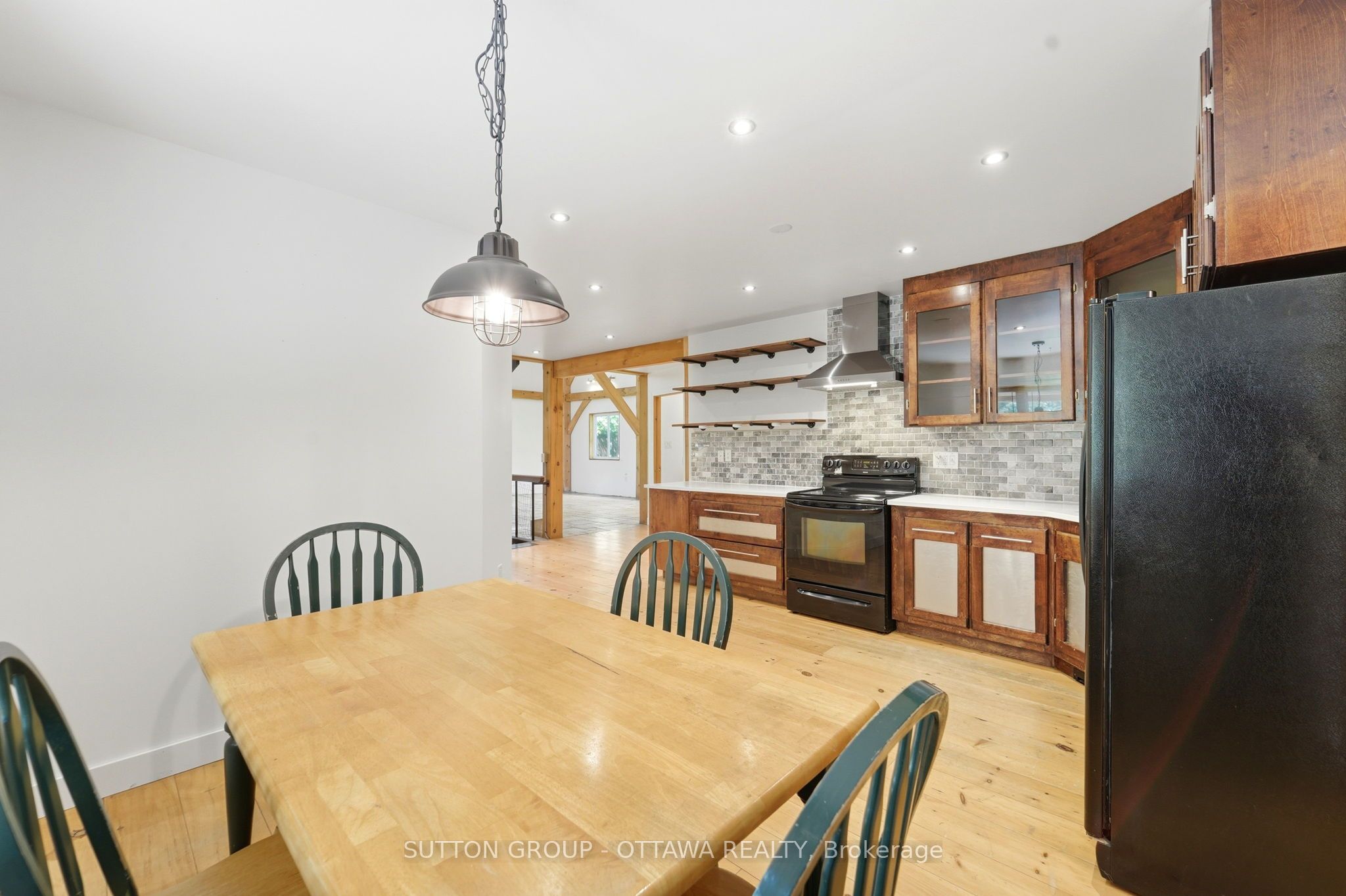 1715 Carsonby Road E Property Photo 18