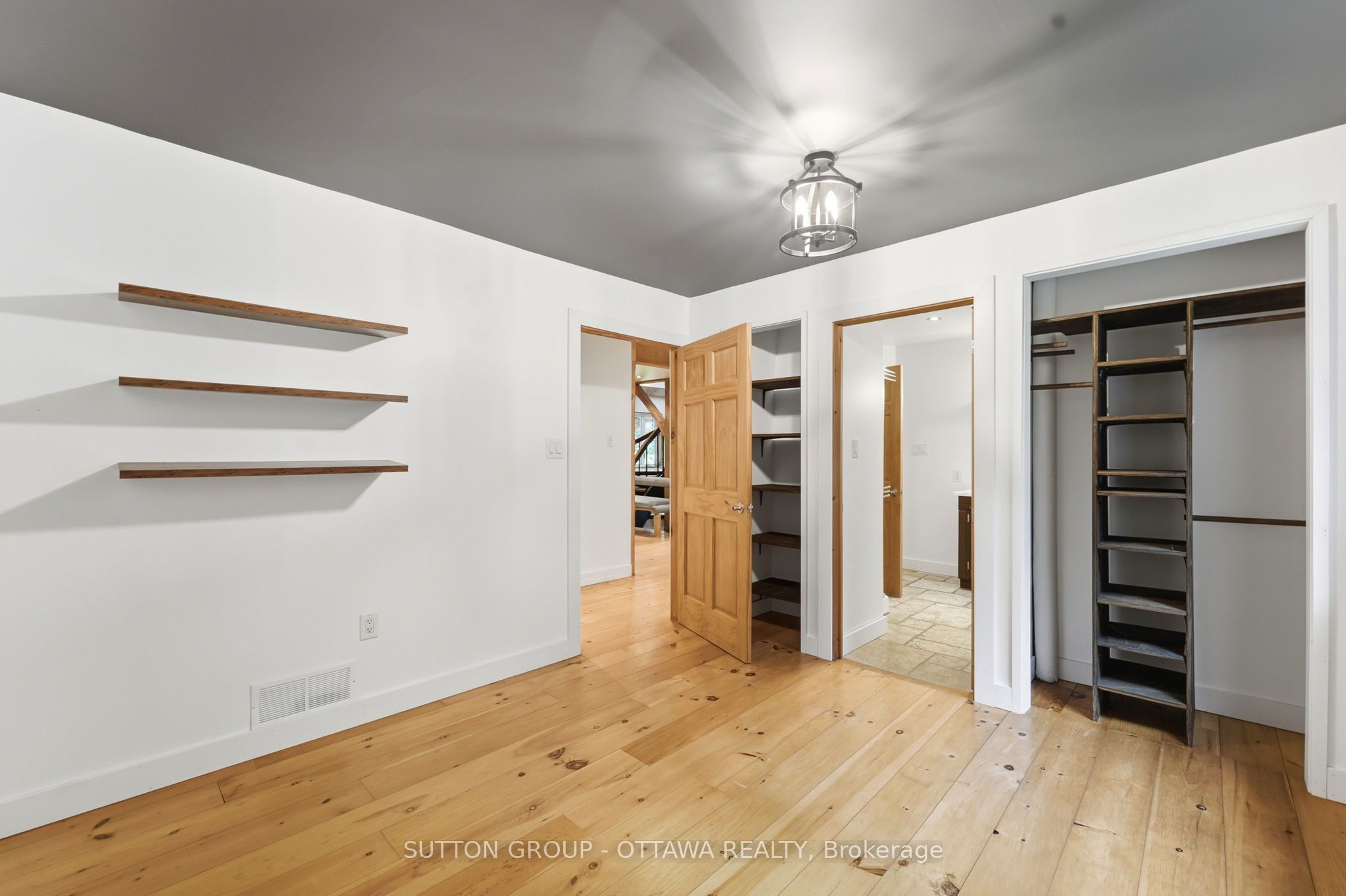1715 Carsonby Road E Property Photo 25