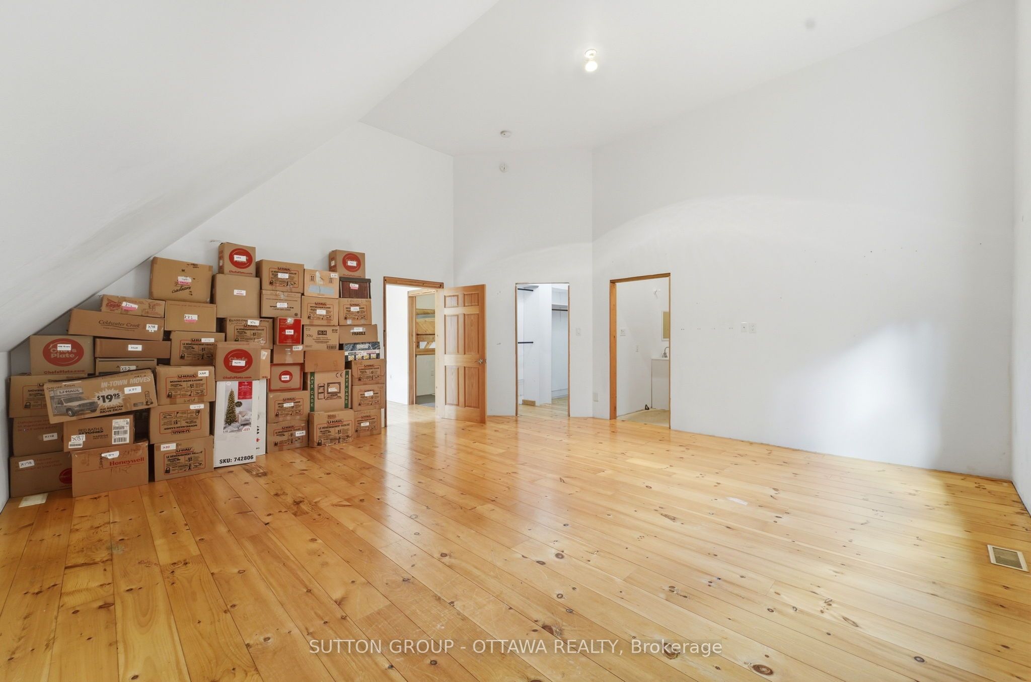 1715 Carsonby Road E Property Photo 36