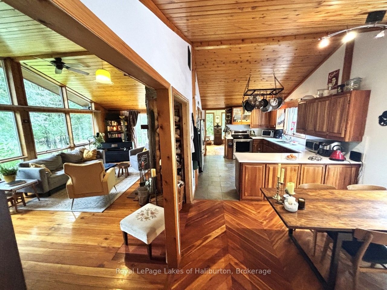 10 Nevison Drive Property Photo 17