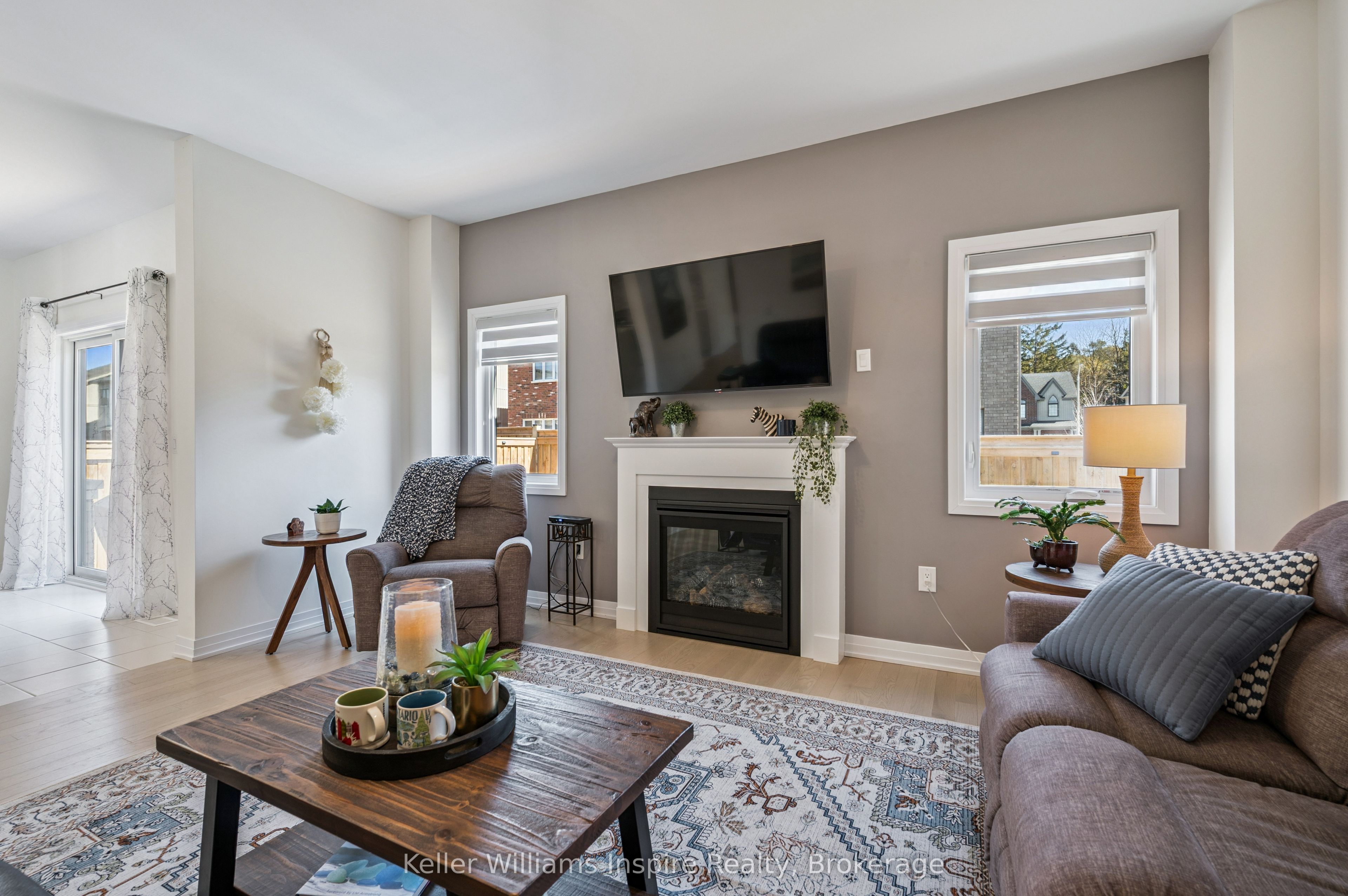 160 Raftis Street Property Photo 11