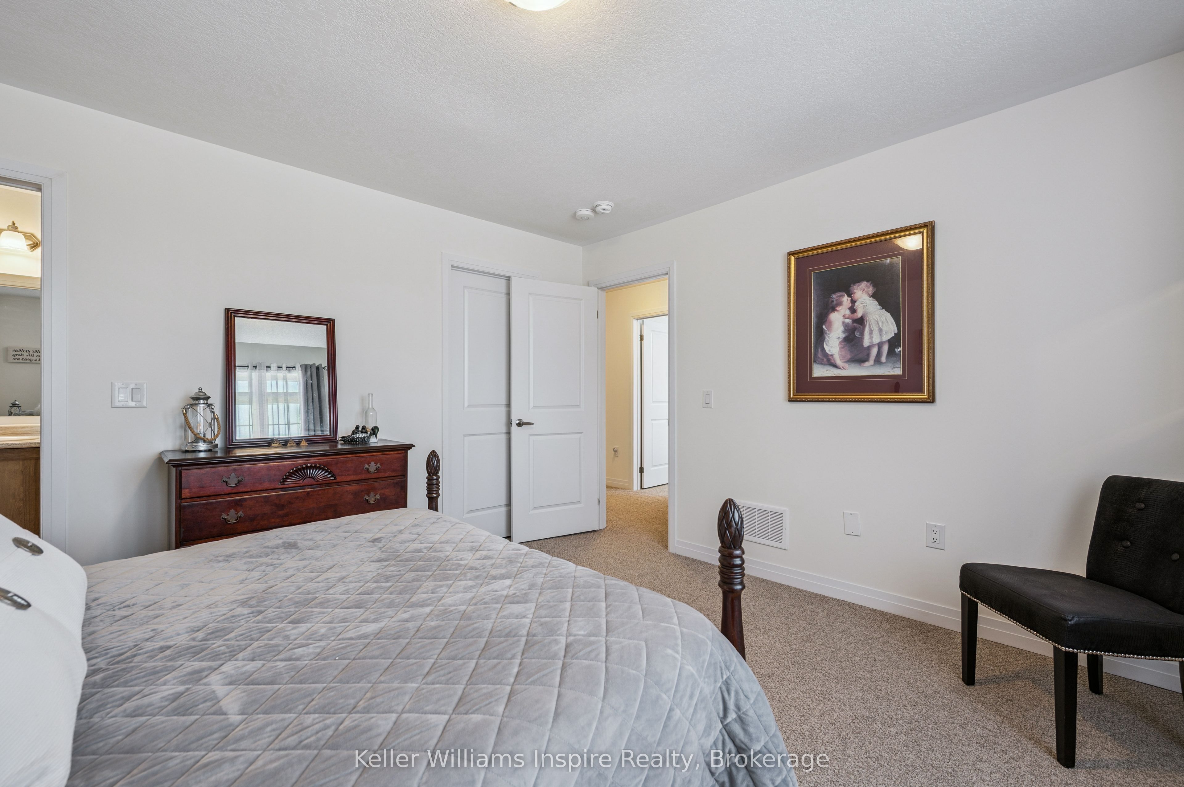 160 Raftis Street Property Photo 27