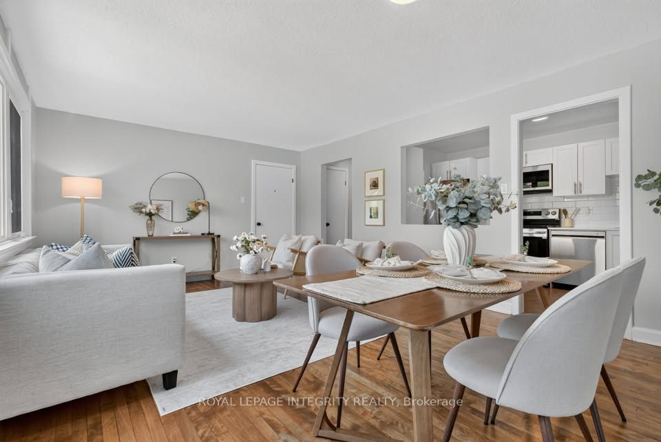 228 Woodroffe Avenue 2 Property Photo 2
