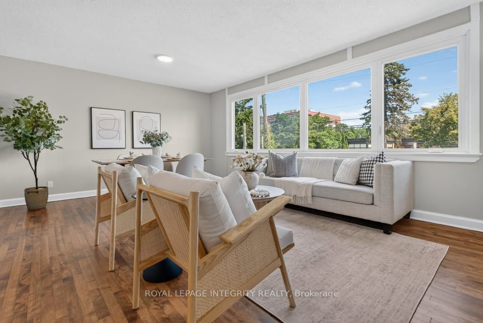 228 Woodroffe Avenue 2 Property Photo 3
