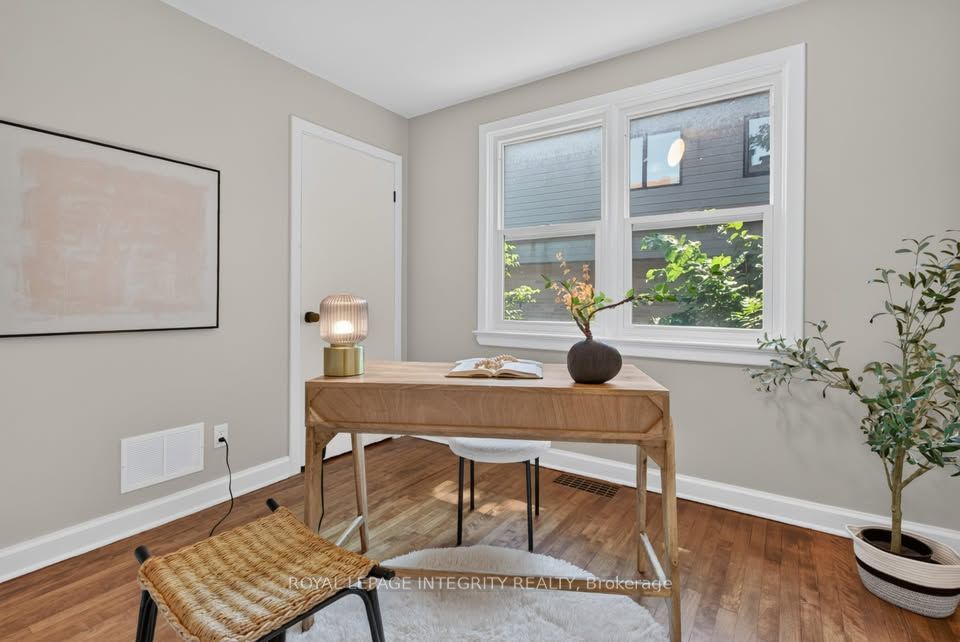 228 Woodroffe Avenue 2 Property Photo 8