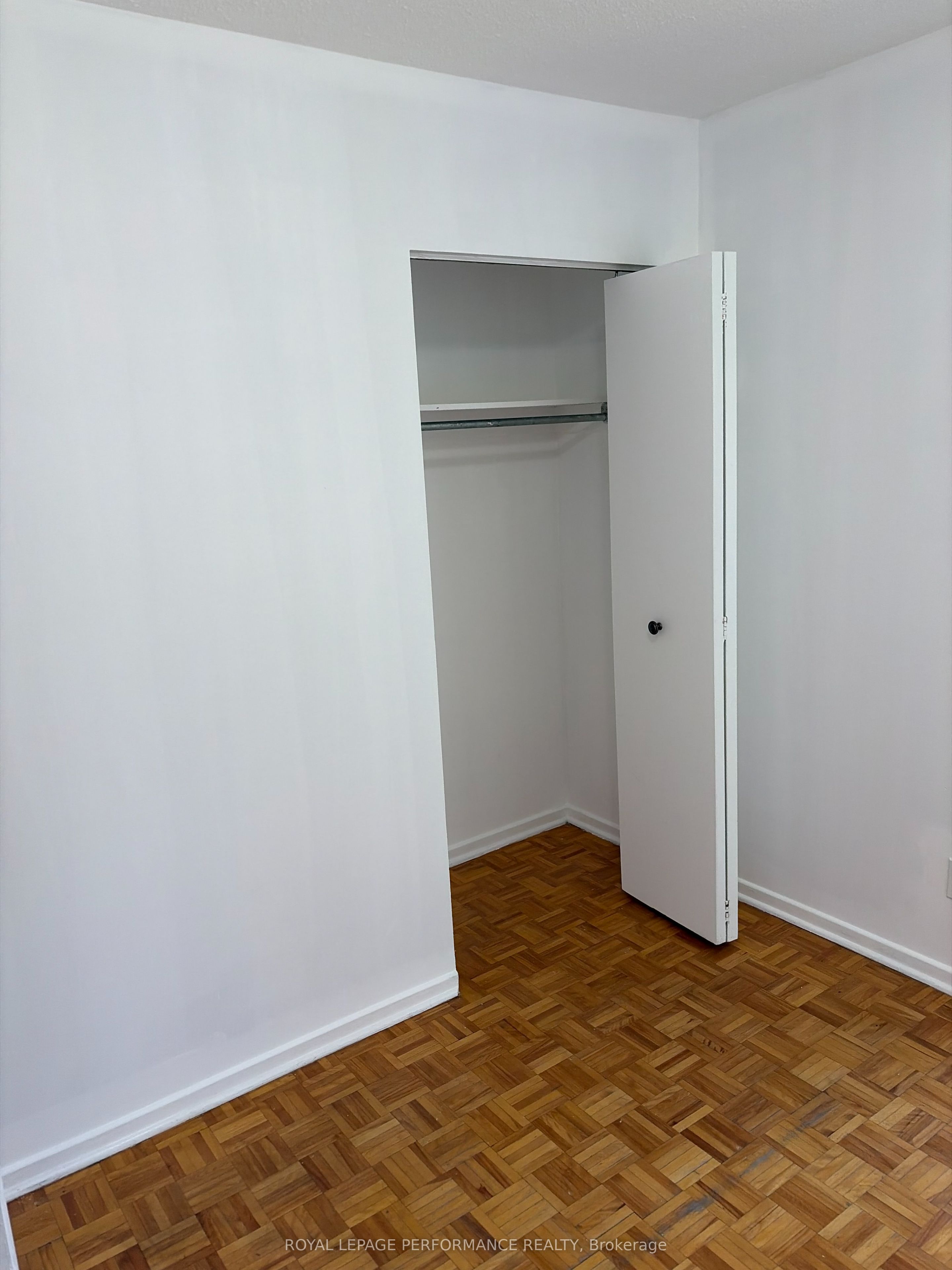 2044 Arrowsmith Drive 208c Property Photo 13