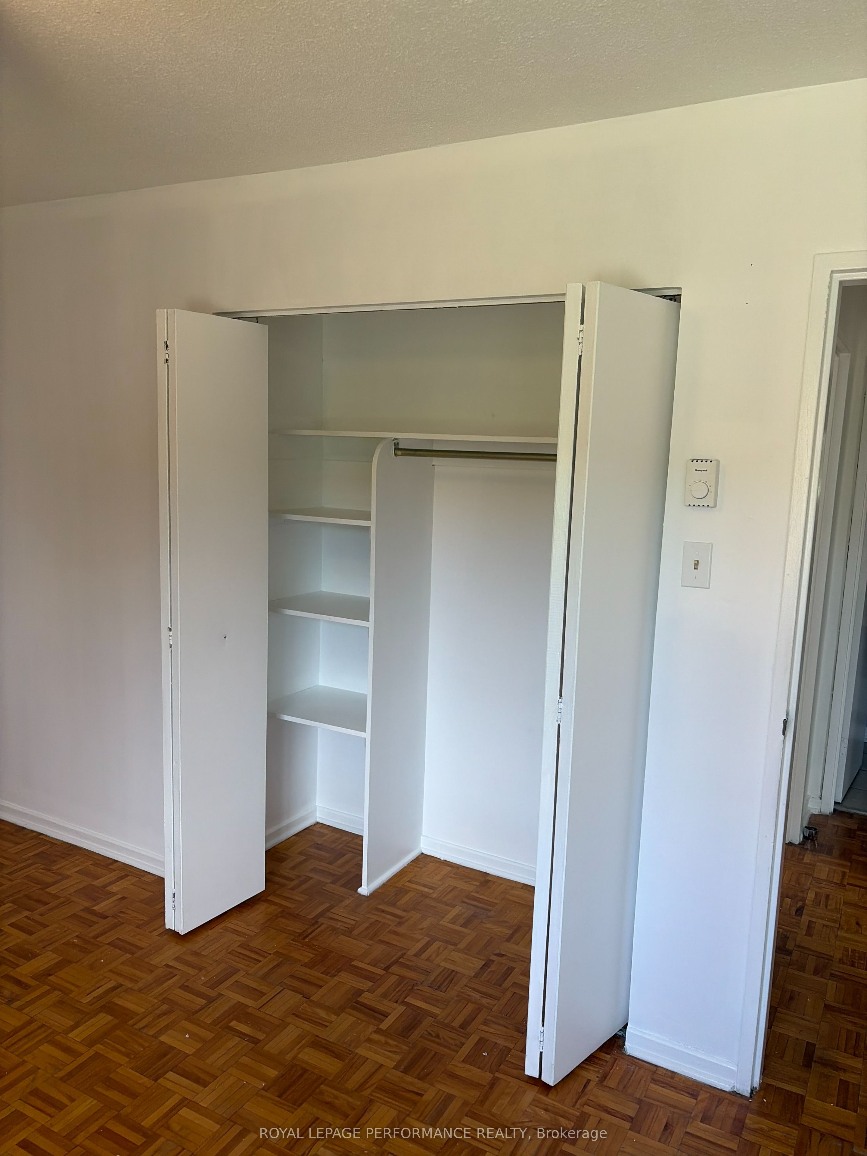 2044 Arrowsmith Drive 208c Property Photo 15
