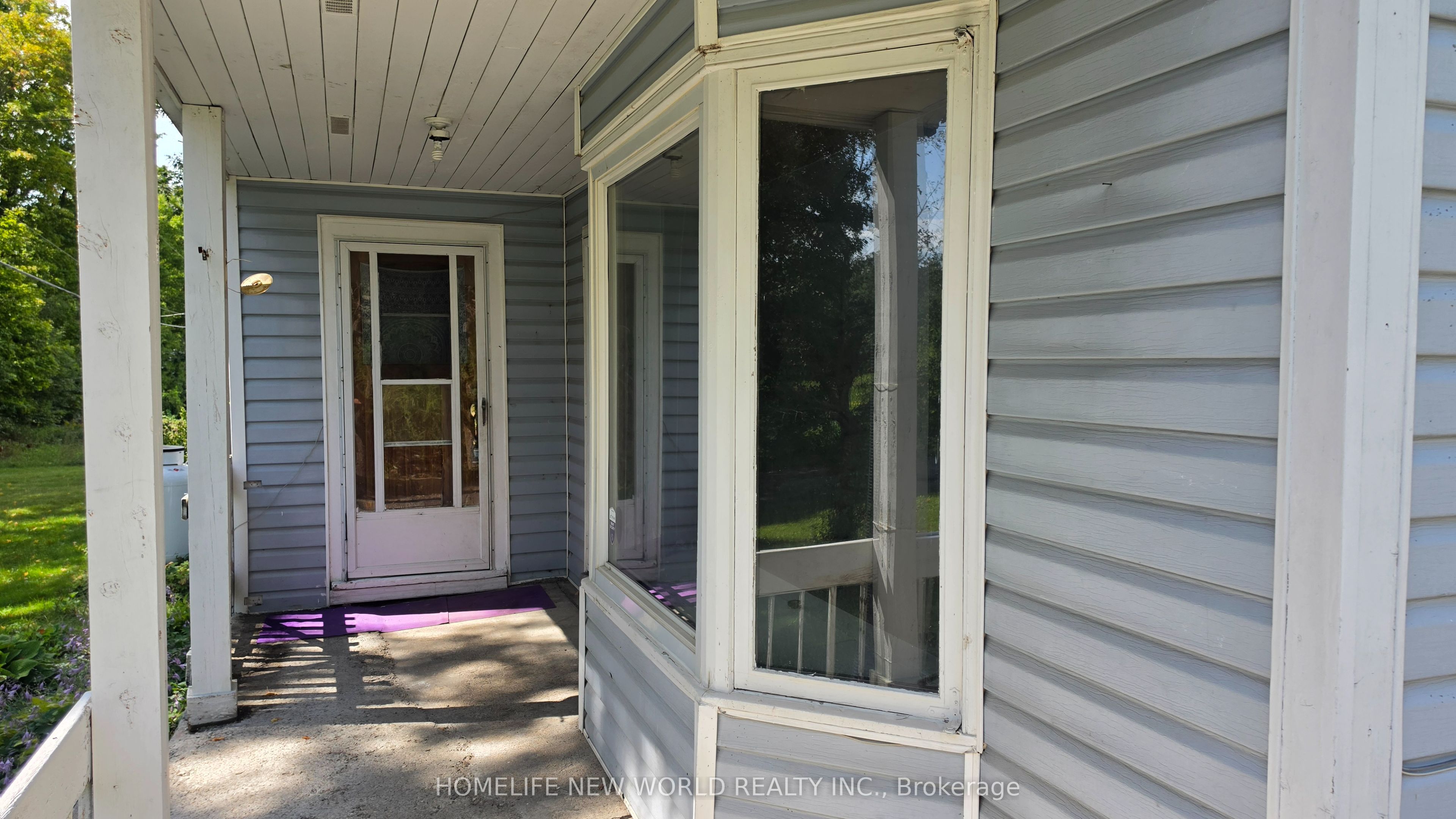 814 Thomasburg Road Property Photo 5