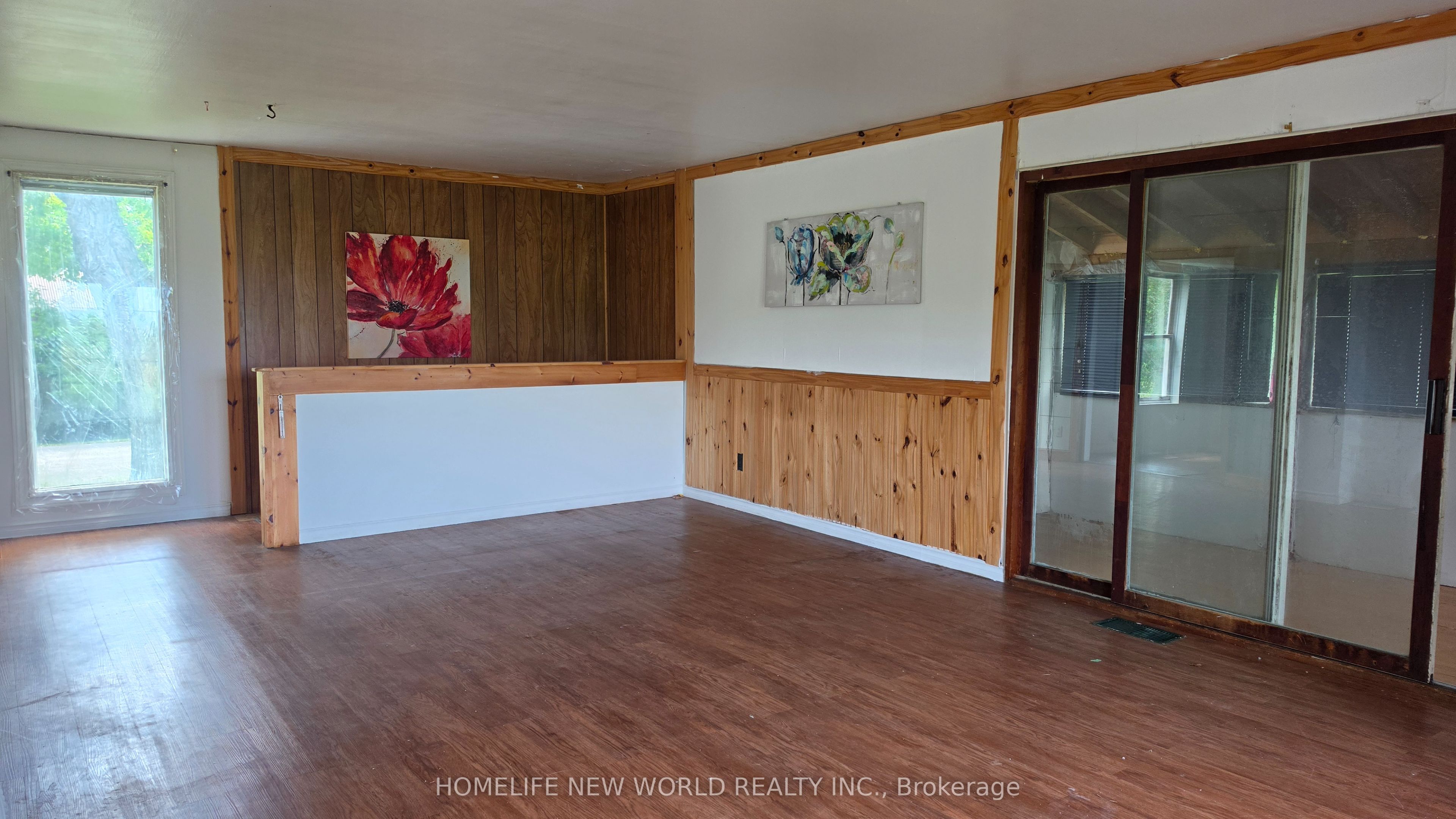 814 Thomasburg Road Property Photo 8