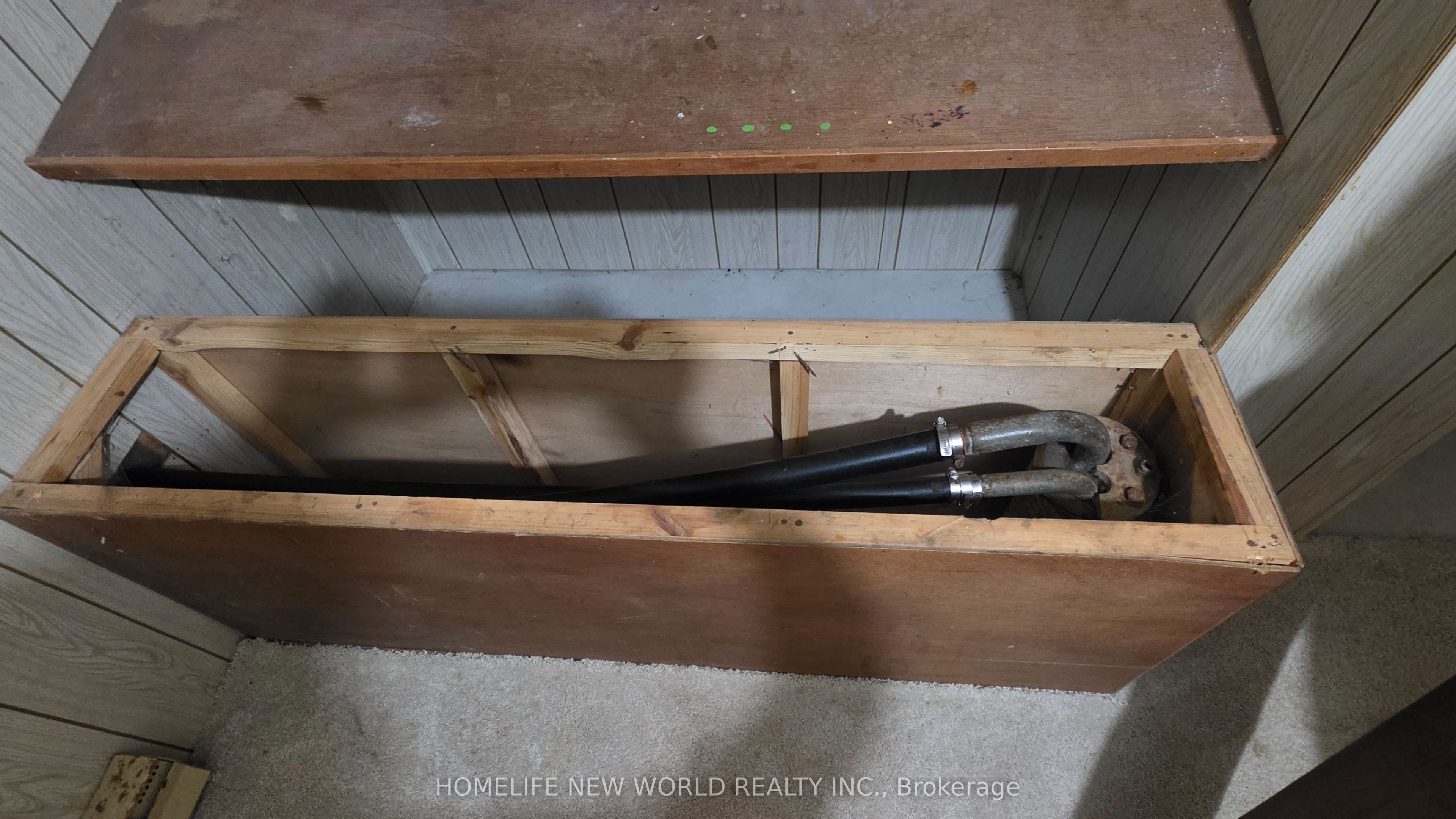 814 Thomasburg Road Property Photo 32