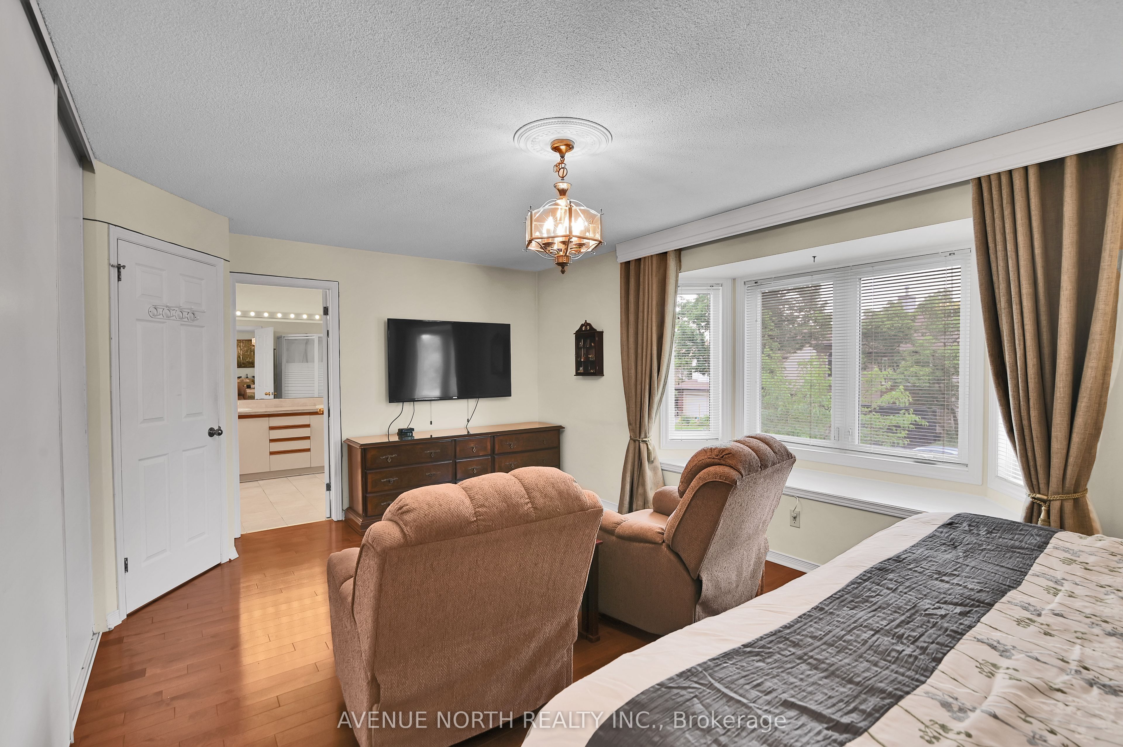 48 Hackett Street Property Photo 18