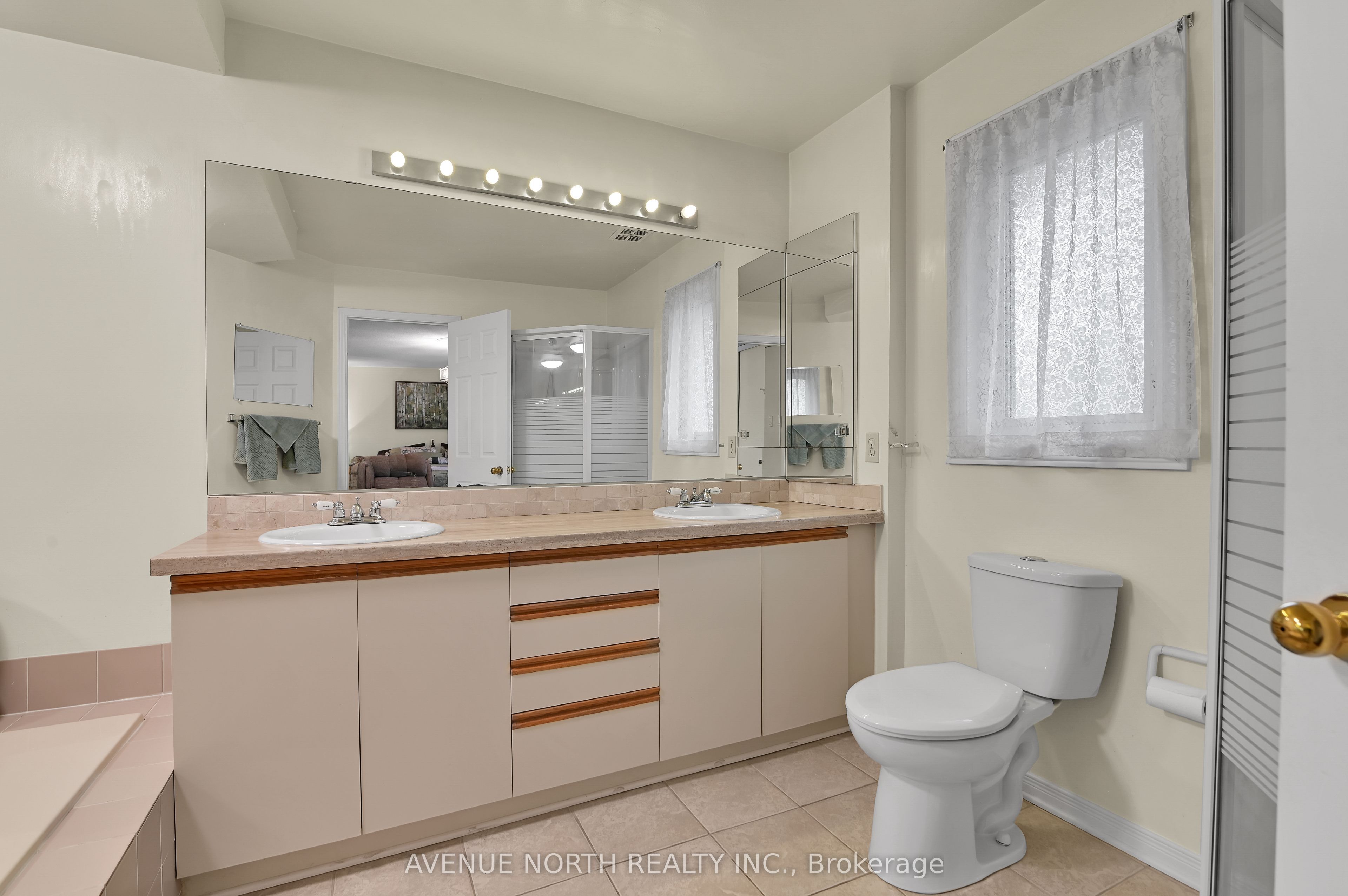 48 Hackett Street Property Photo 19