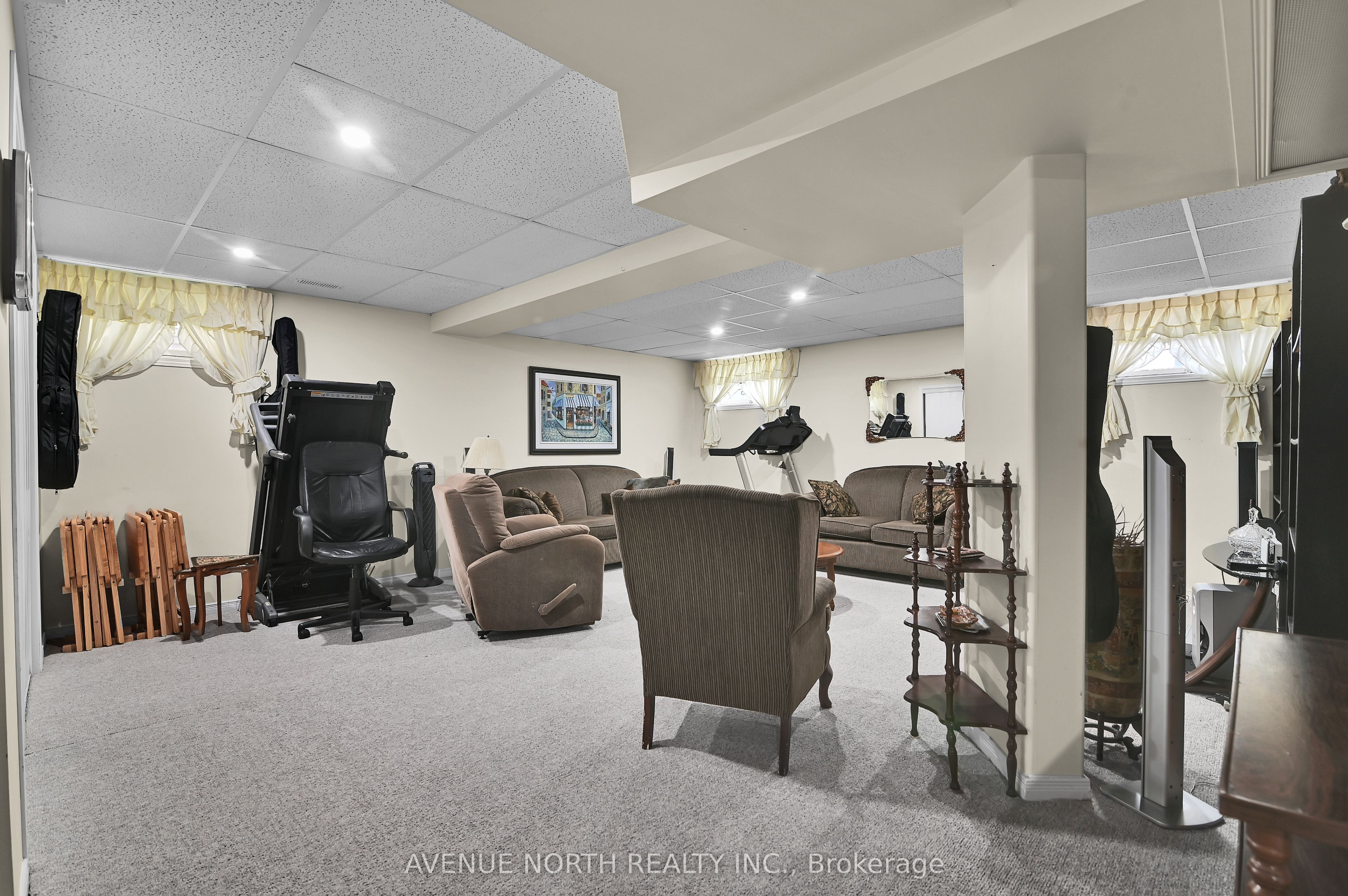 48 Hackett Street Property Photo 29
