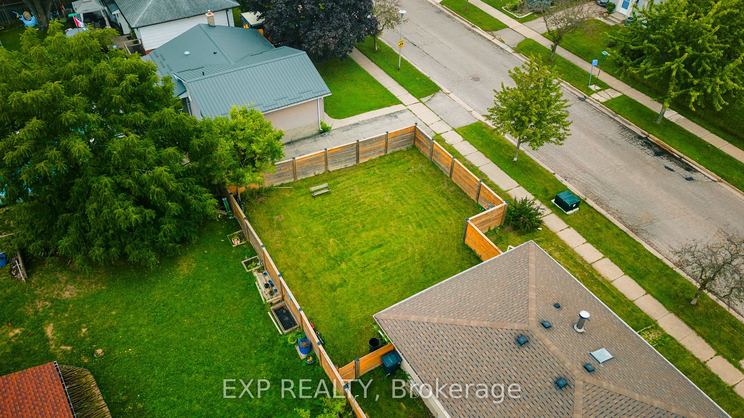 56 Ashbury Avenue Property Photo 26