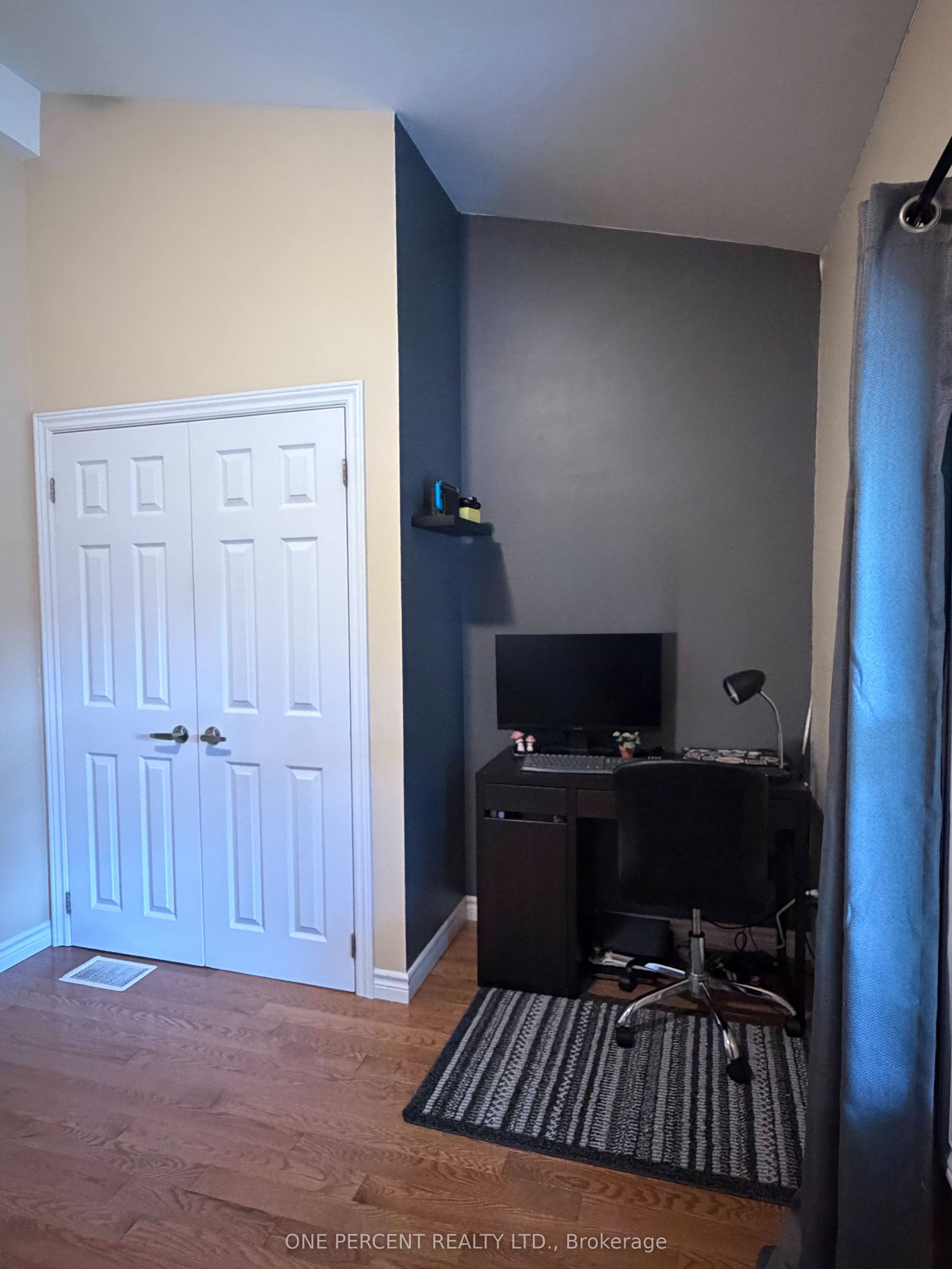 48 Arbour Glen Crescent Property Photo 20