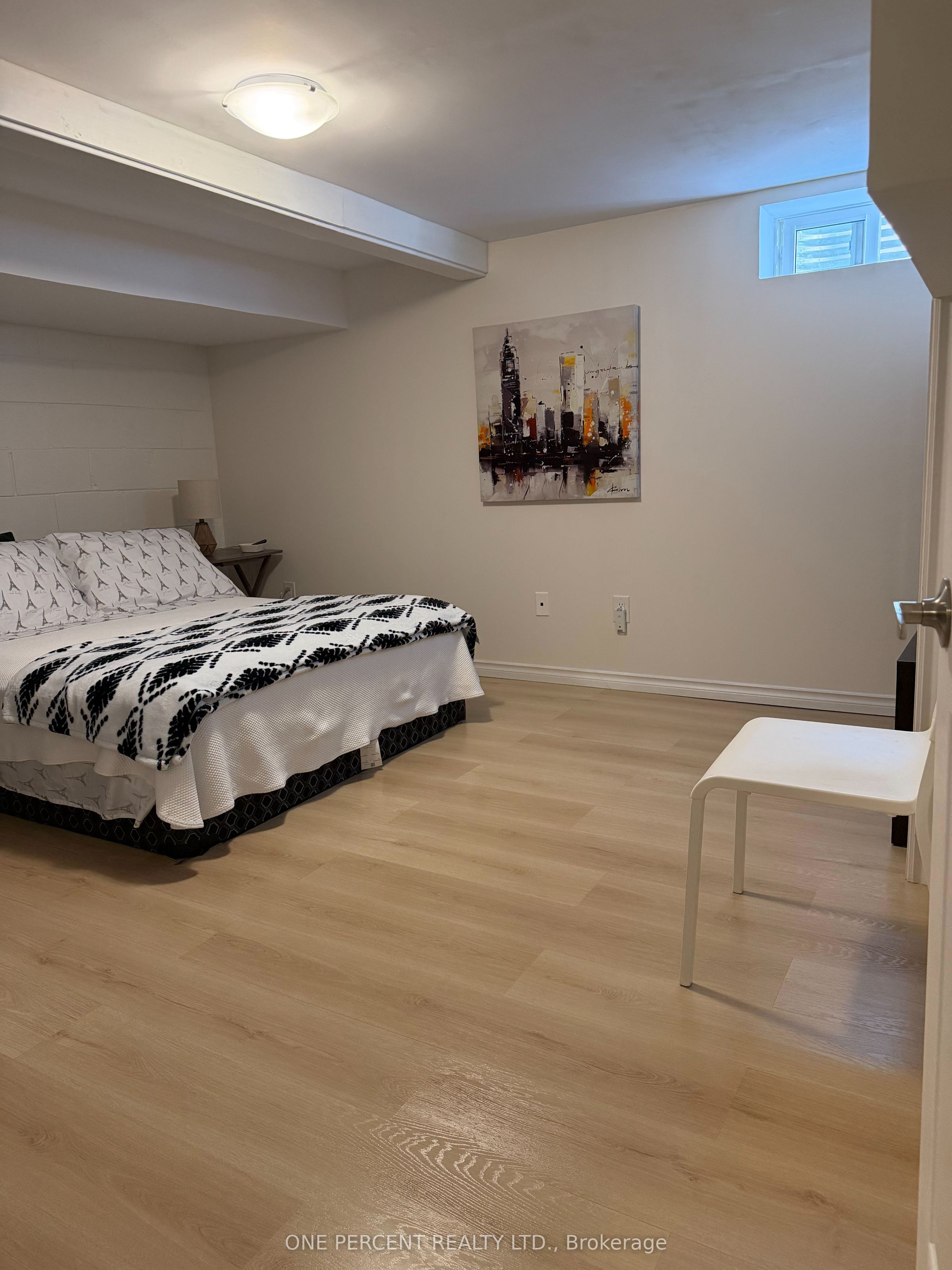 48 Arbour Glen Crescent Property Photo 22