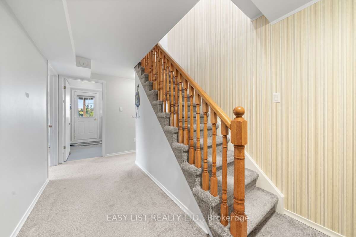 456 Old Surrey Lane Property Photo 21