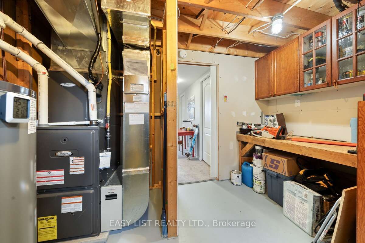 456 Old Surrey Lane Property Photo 30