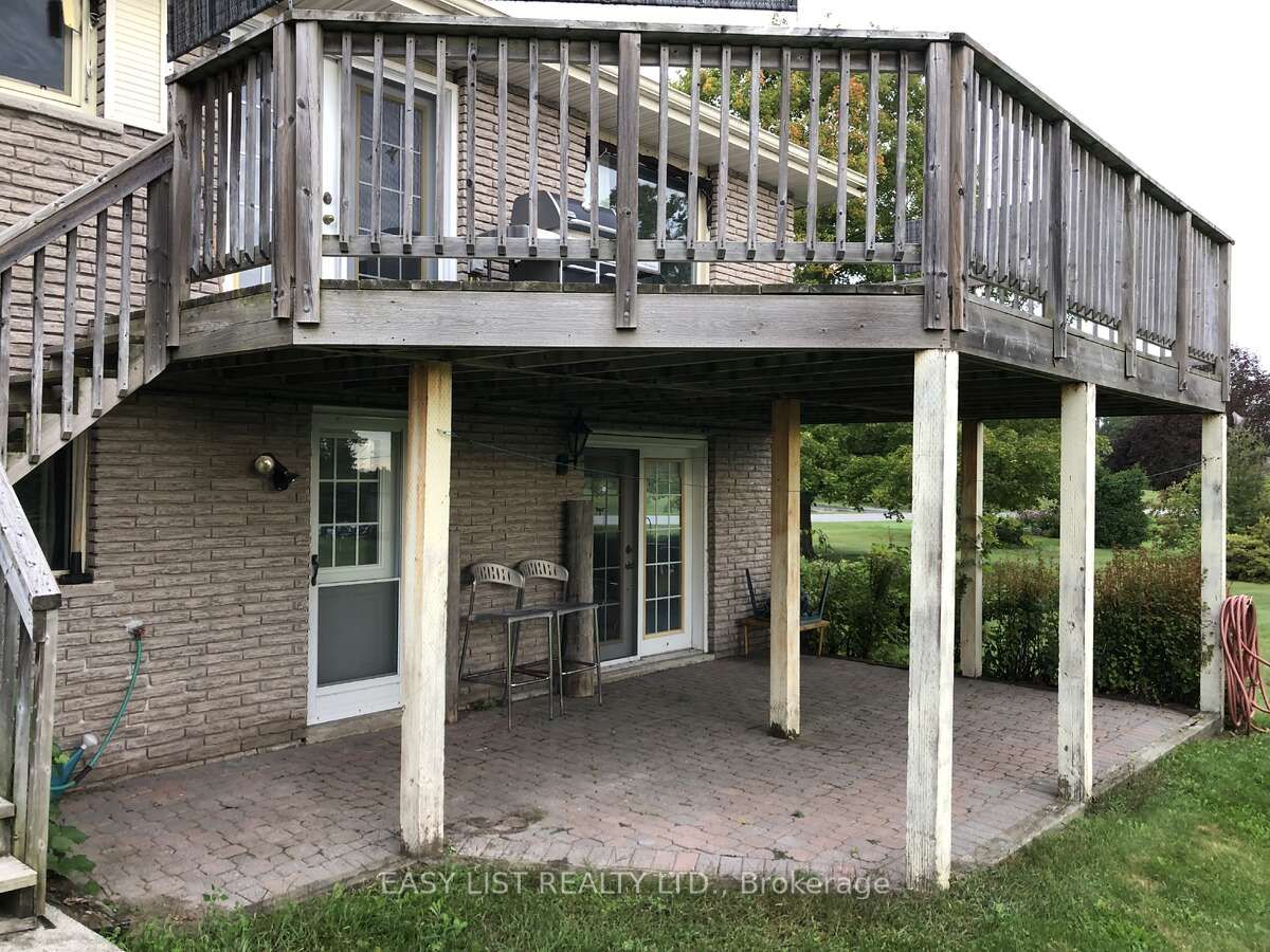 456 Old Surrey Lane Property Photo 33